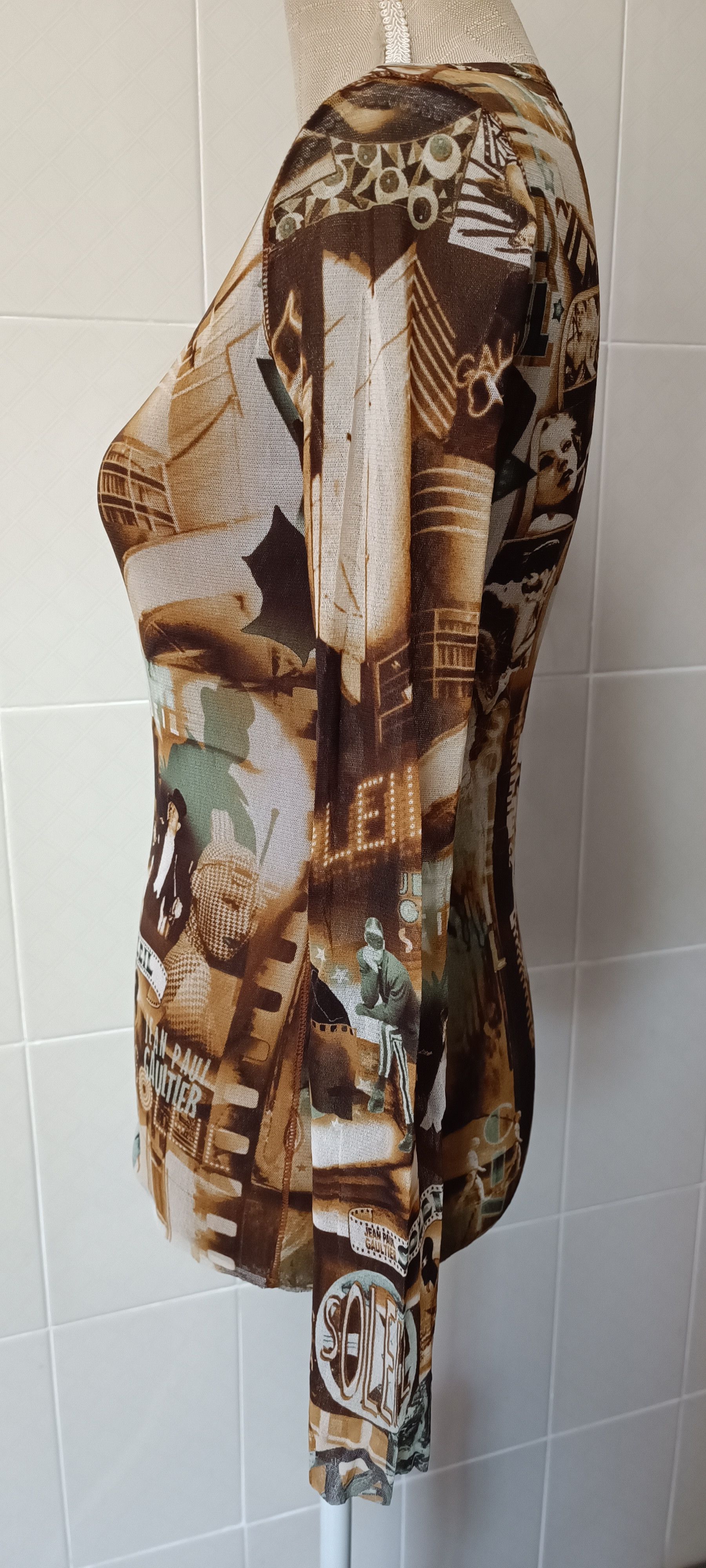 Jean Paul Gaultier Faces mesh top Size M / US 6-8 / IT 42-44 - 3 Thumbnail