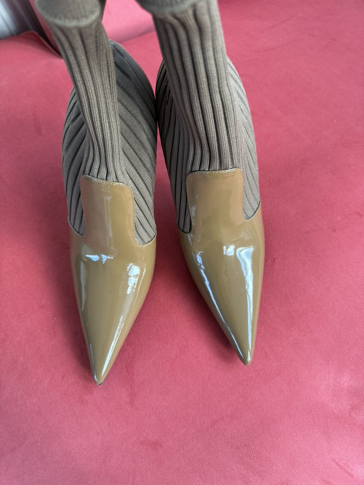 Dolce & Gabbana Dolce&Gabbana brown boots, logo, size 38 It Size US 8 / IT 38 - 8 Thumbnail