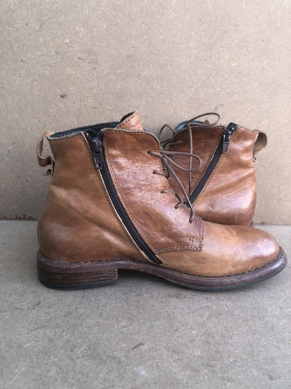 MoMA MOMA Brown Size Chart Boots Size 37 Size US 7 / IT 37 - 5 Thumbnail