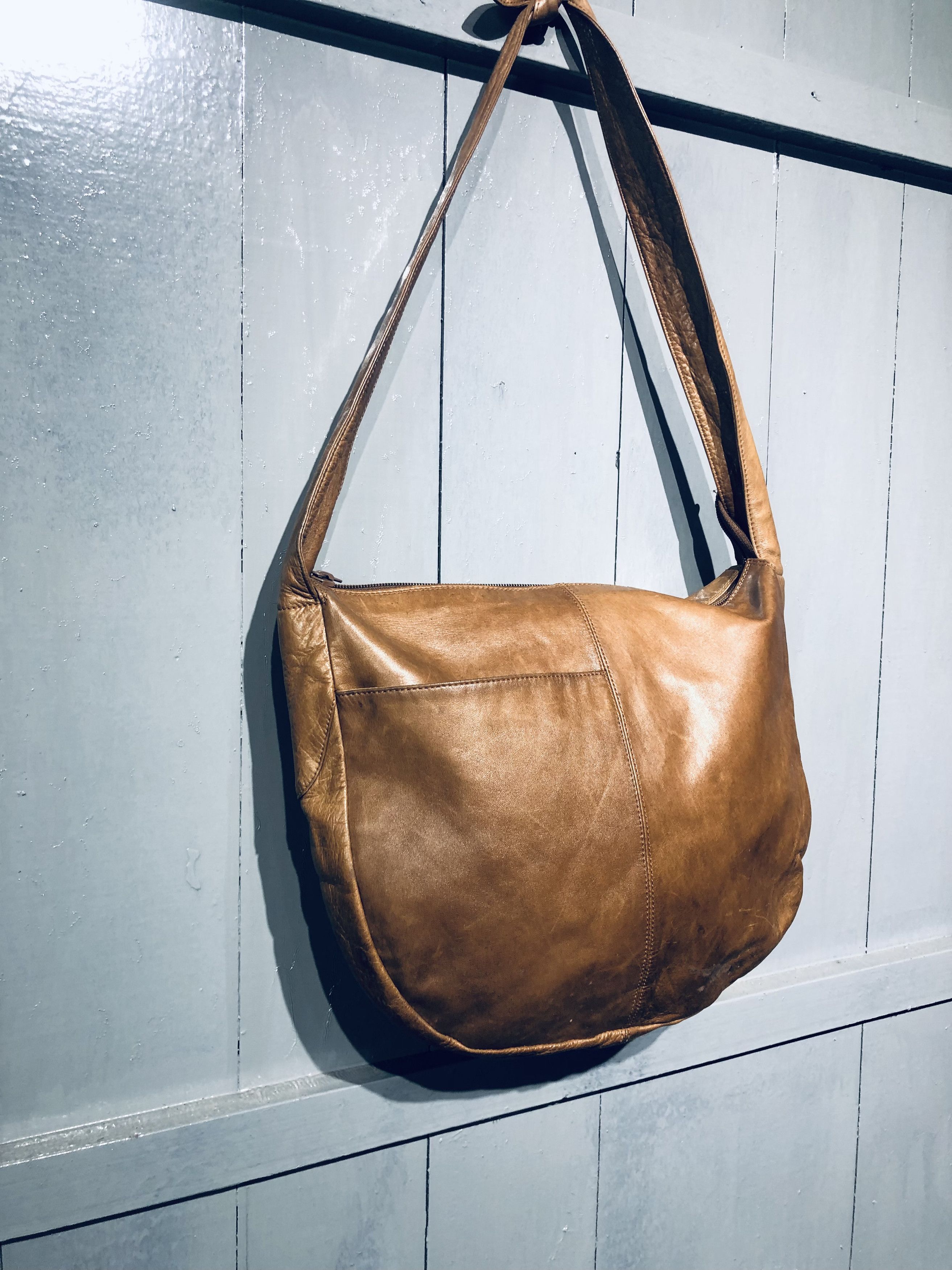 Genuine Leather × Japanese Brand FULL LEATHER PELLE BORSA SHOULDER BAG‼️ Size ONE SIZE - 4 Thumbnail
