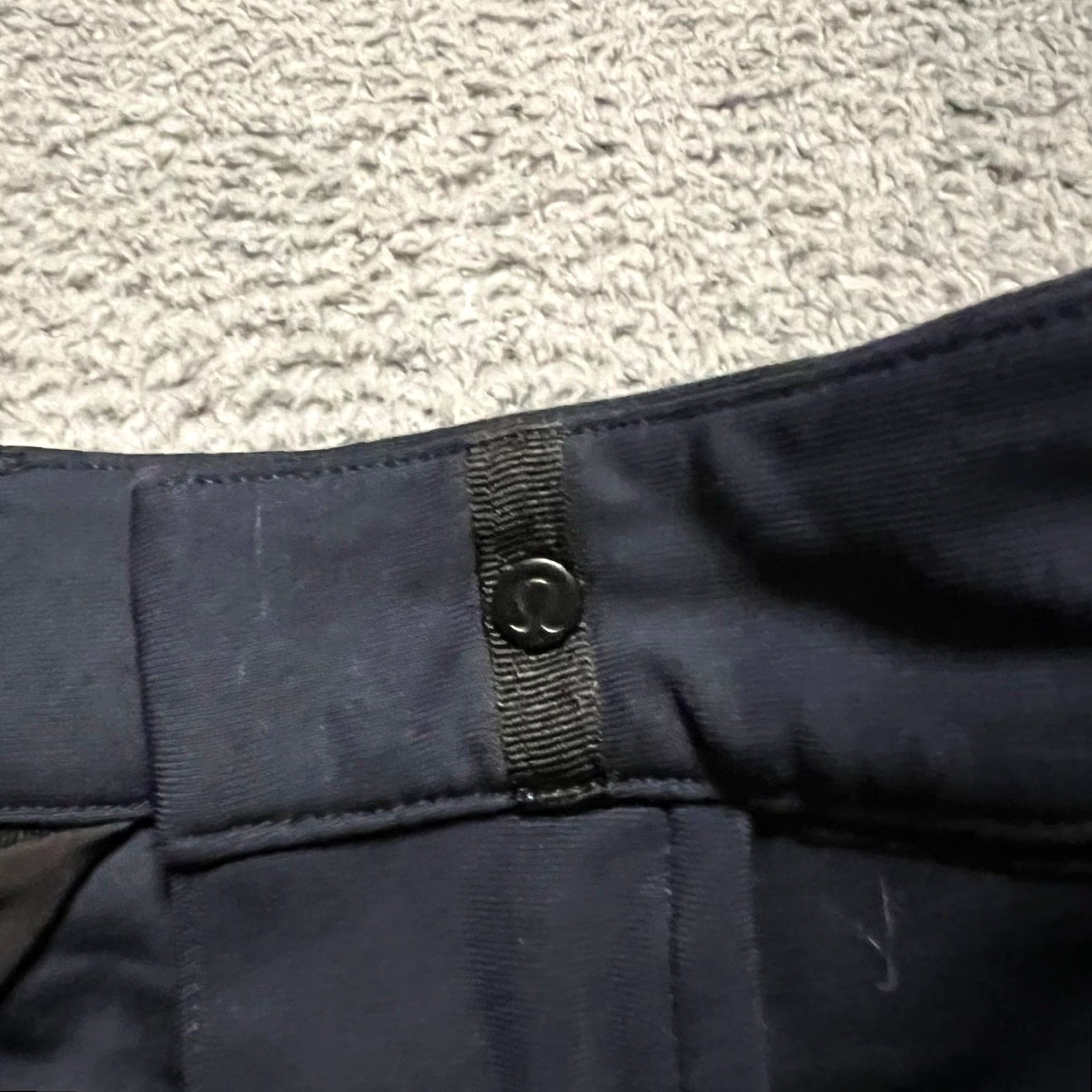 Lululemon Lululemon Commission Pant Mens 31 Slim Warpstreme Chino Blue M5439S Regular 31x31.5 Mens Blue Chino Slim Warpstreme Size US 31 - 6 Thumbnail