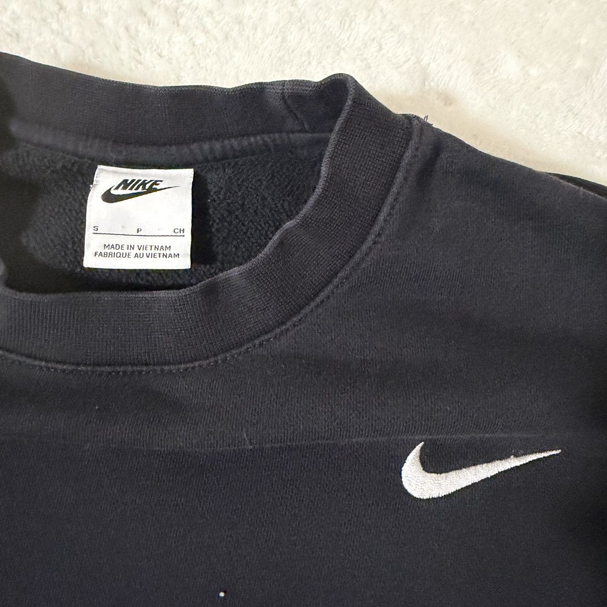 Nike y2k Black Nike Crewneck Sweatshirt Size US S / EU 44-46 / 1 - 3 Thumbnail
