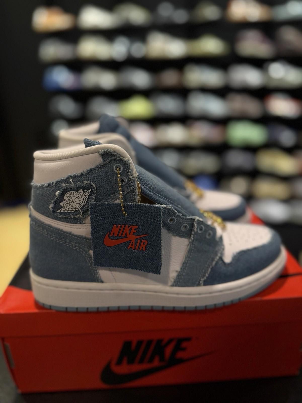 Nike Nike Air Jordan 1 Mid SE Denim Blue White Women’s 8.5 Men 7 Size US 8.5 / IT 38.5 - 2 Thumbnail