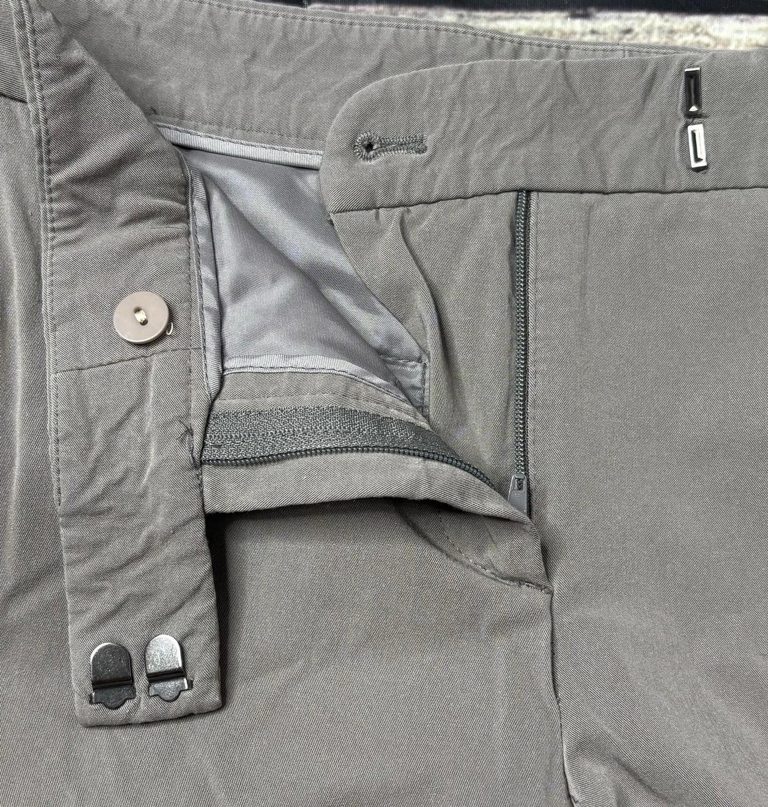 Theory Theory Dress Pants Womens Size 8 (32x24) Gray Rayon USA Size 30" / US 8 / IT 44 - 5 Thumbnail