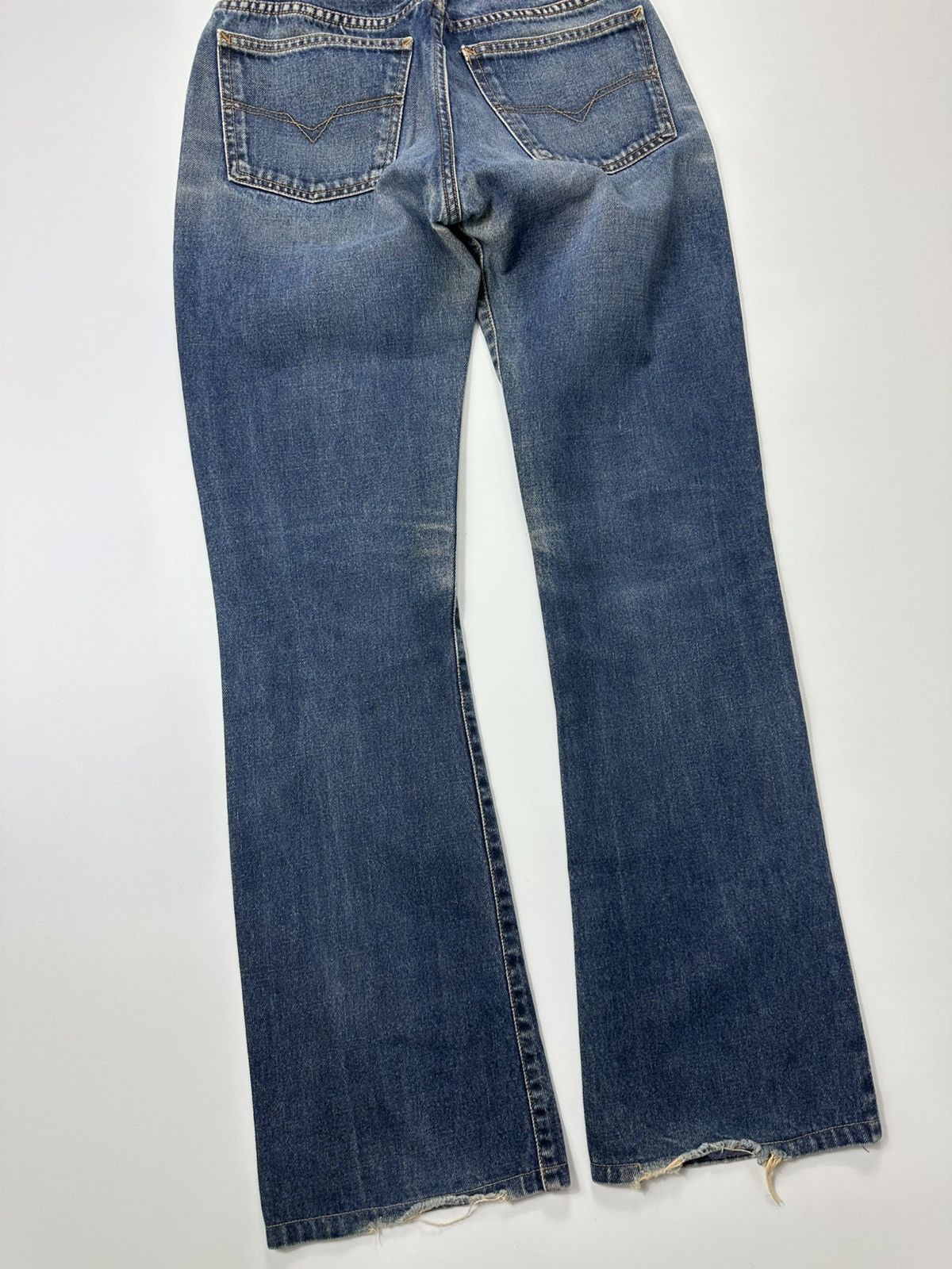 Diesel Diesel Dark Denim Jeans 27 Size Made In Italy Size US 27 - 13 Thumbnail