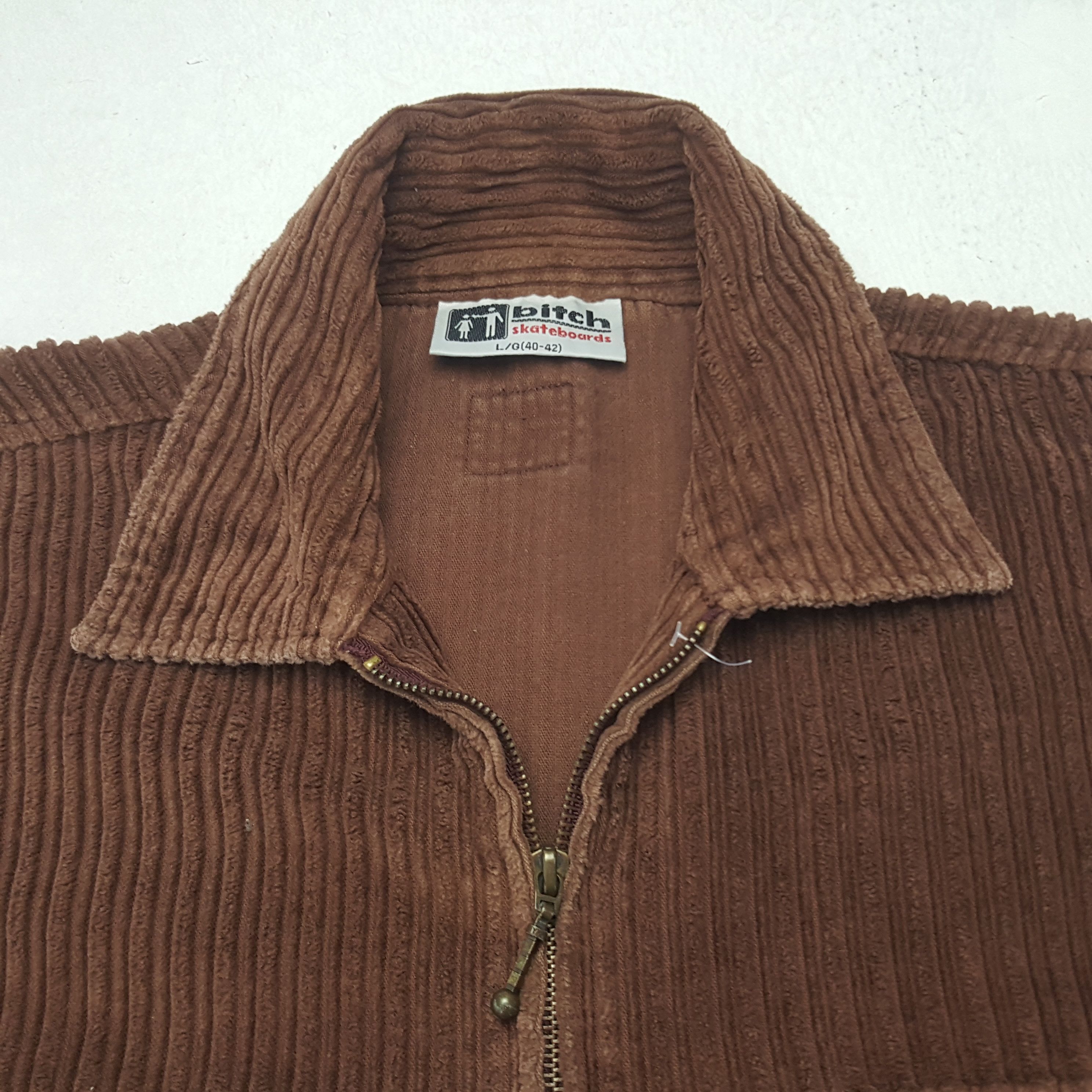 Vintage Vintage Bitch Skateboard Zipper Jacket Size US L / EU 52-54 / 3 - 5 Thumbnail