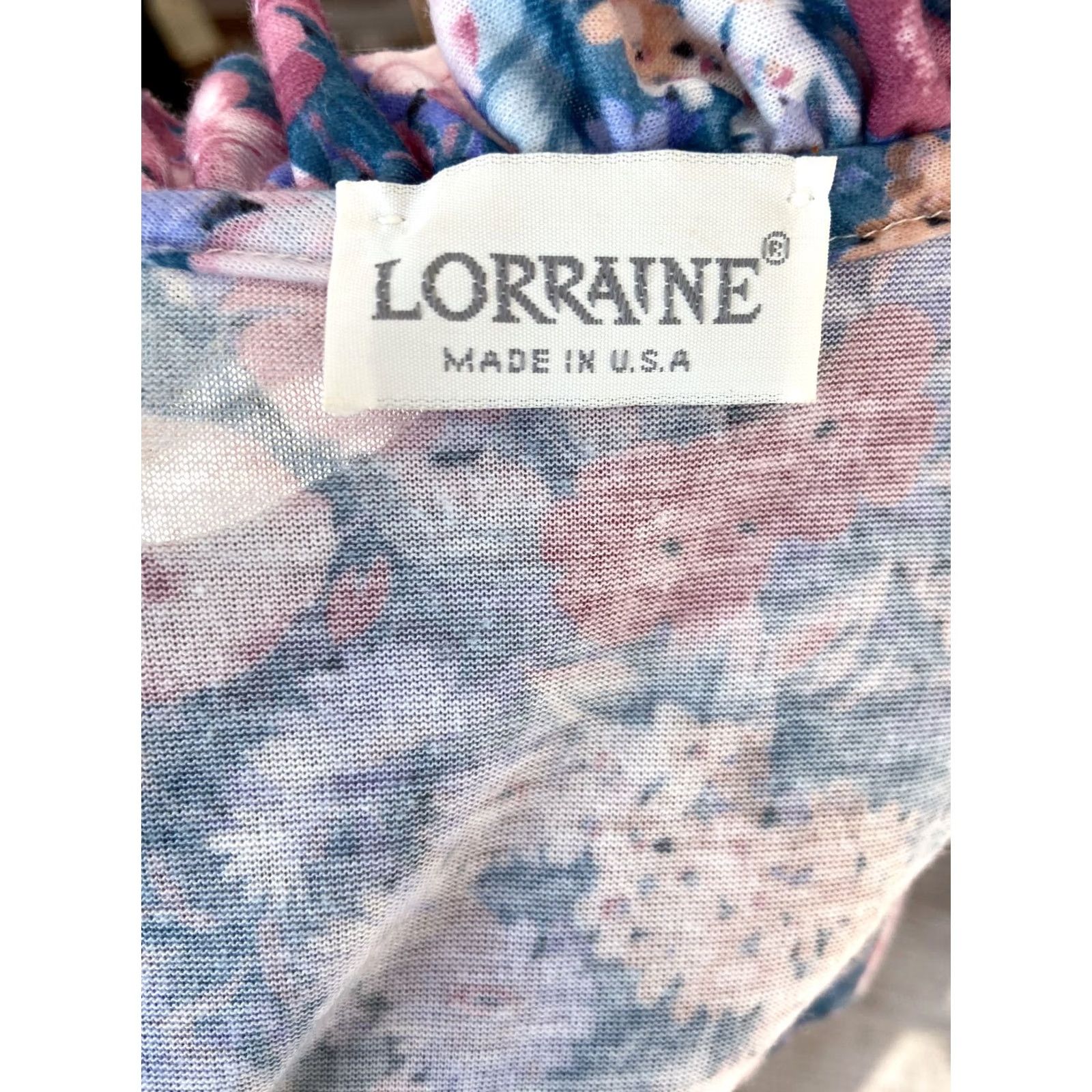 Vintage VINTAGE Lorraine Robe Nightgown Purple Floral One Size Satin Polyester Snap Housecoat Womens Size ONE SIZE - 5 Thumbnail