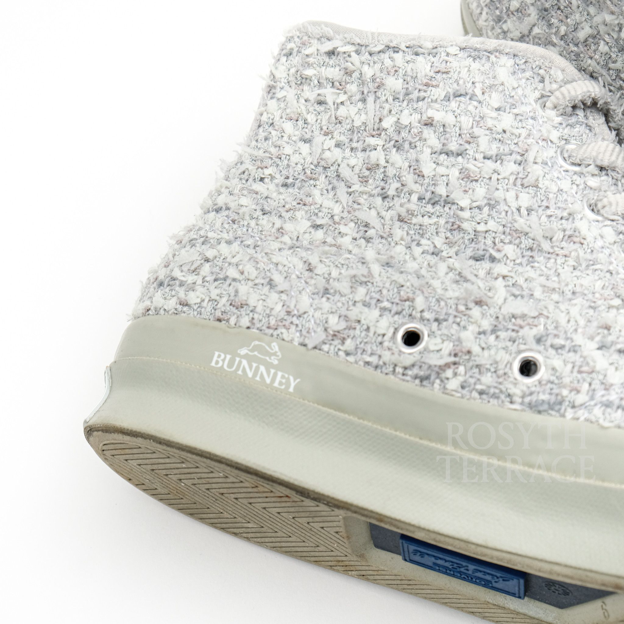 Converse 【BUNNEY x CONVERSE / JP SIGNATURE HI (GREY) / US9】 Size US 9 / EU 42 - 3 Thumbnail