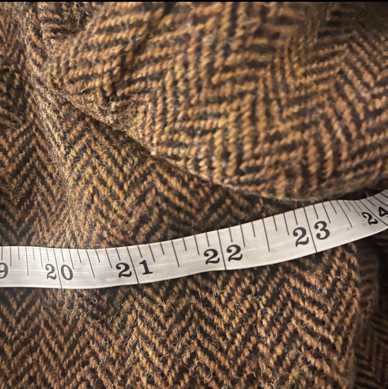 Harris Tweed Harris Tweed 100% Virgin Wool Vintage Herringbone Blazer Size 36R - 11 Thumbnail