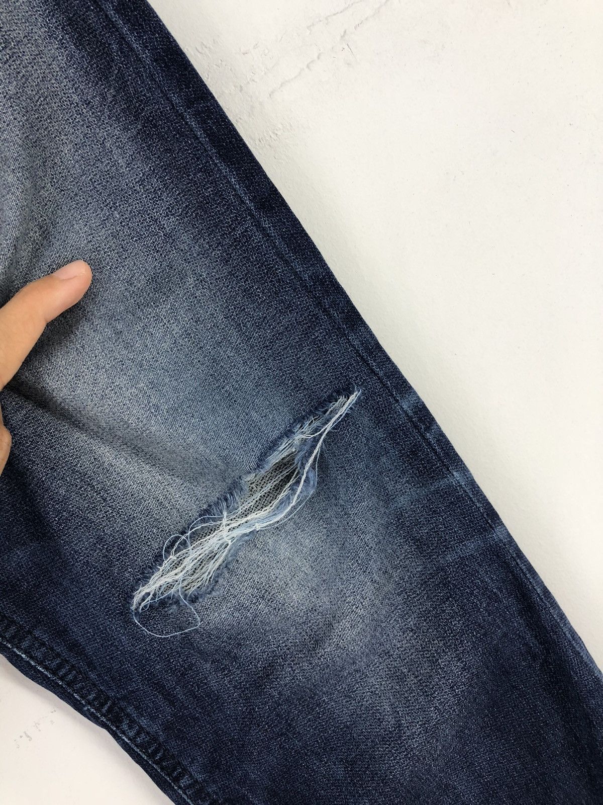 Diesel Diesel Distressed Faded Blue Denim Sweatpants Size 26-30 Size US 26 / EU 42 - 11 Thumbnail