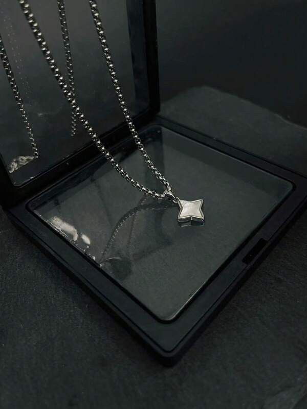 Jewelry x Vintage Classic Y2K Stainless Necklace Chain in Silver, Men's