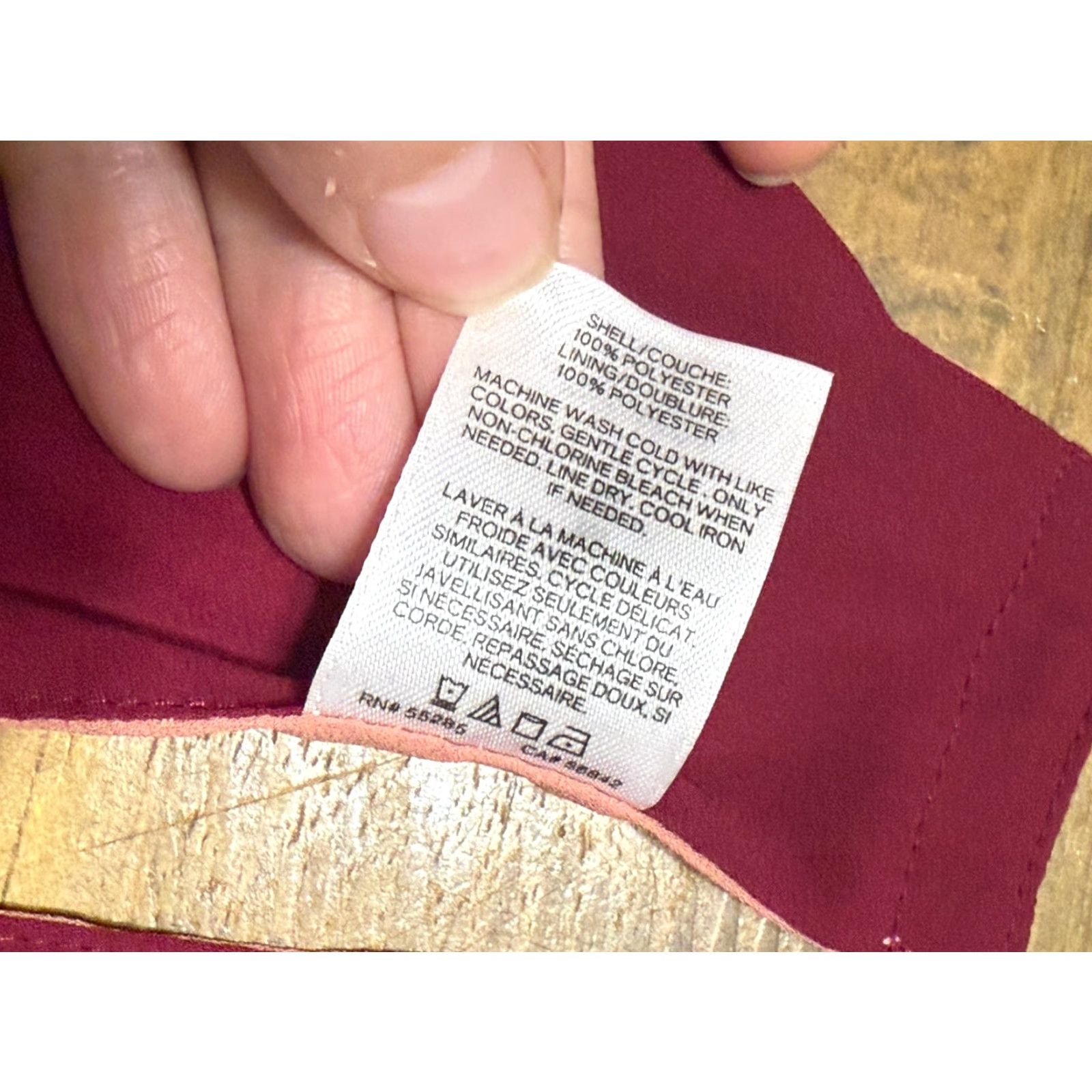 Express Express Tank Top Women's Size Medium Red Scalloped Sleeveless Tank Size M / US 6-8 / IT 42-44 - 6 Thumbnail