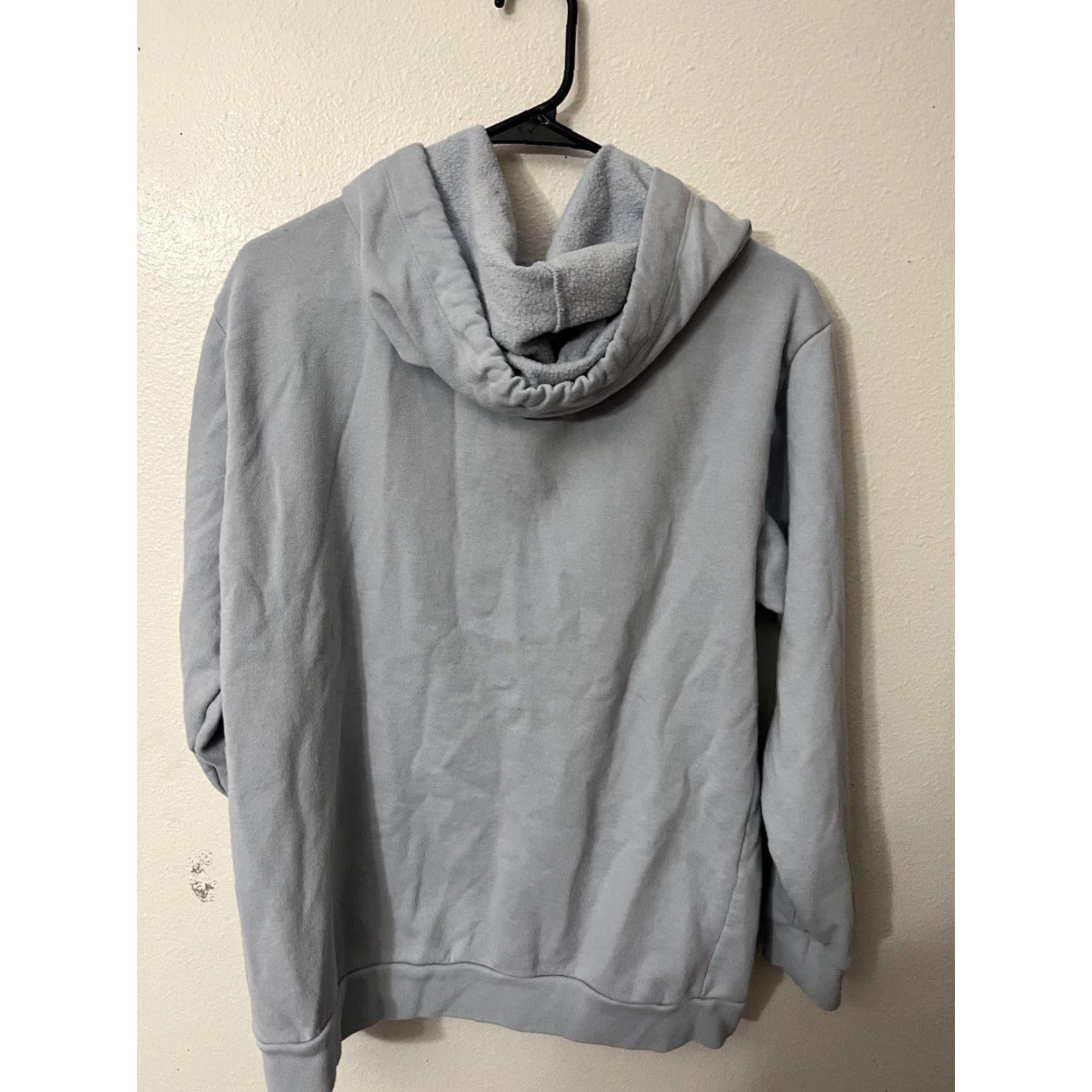 Victoria's Secret Victoria's Secret PINK Light Blue Lightweight Hoodie Sweatshirt Size Medium Size M / US 6-8 / IT 42-44 - 2 Thumbnail