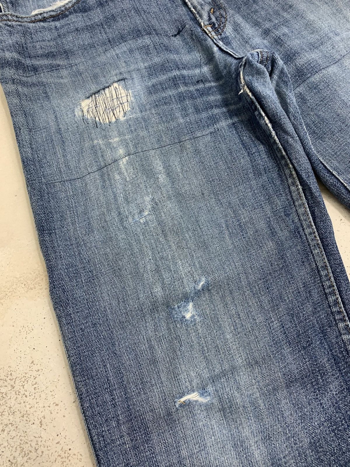 Levi's × Vintage Levis 533 04 Productio Distressed Denim Pants (AE3) Size US 32 / EU 48 - 6 Thumbnail