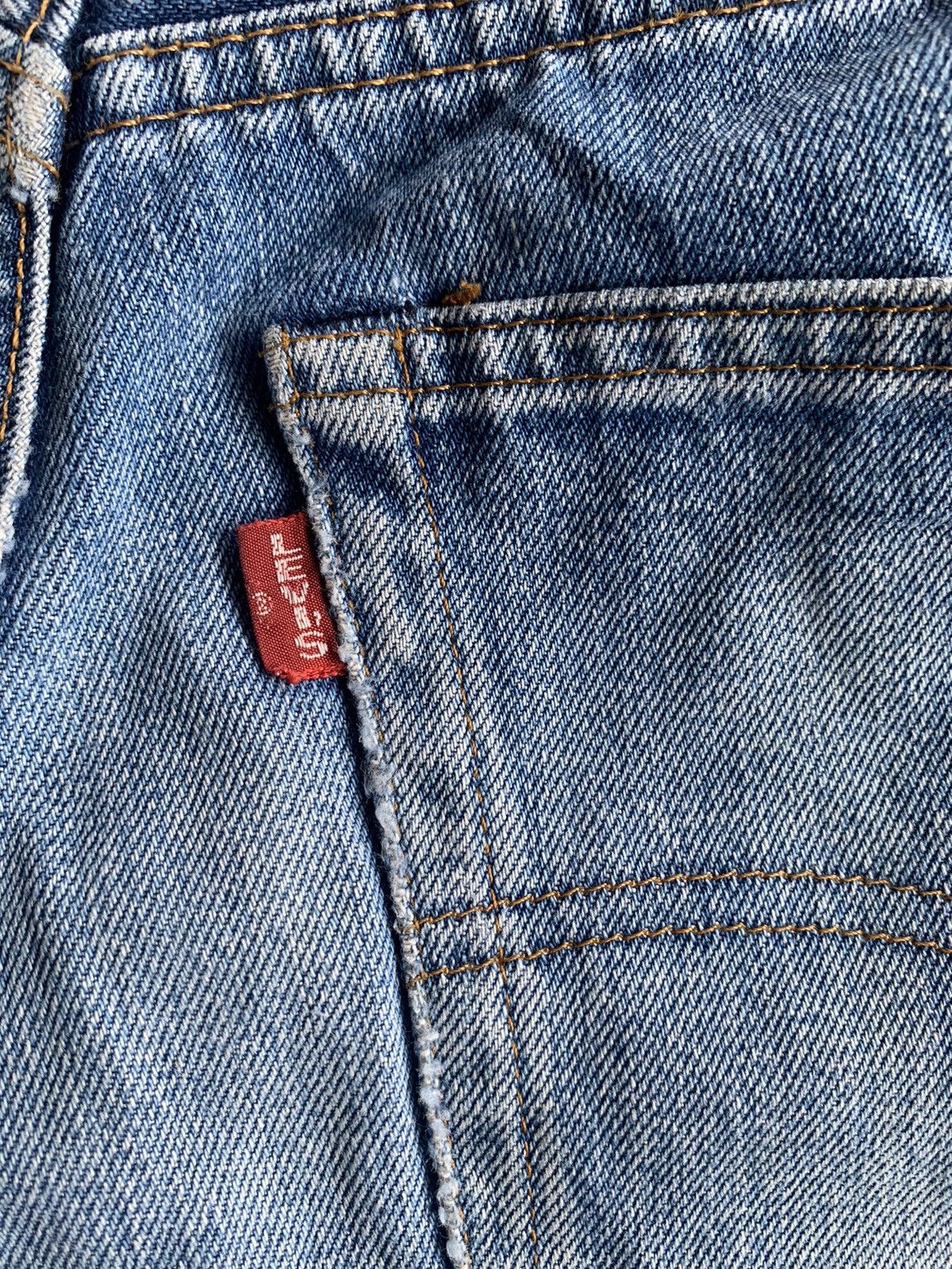 Levi's VINTAGE LEVIS 501XX BIG E SELVEDGE DISTRESSED DENIM Size US 29 - 10 Thumbnail
