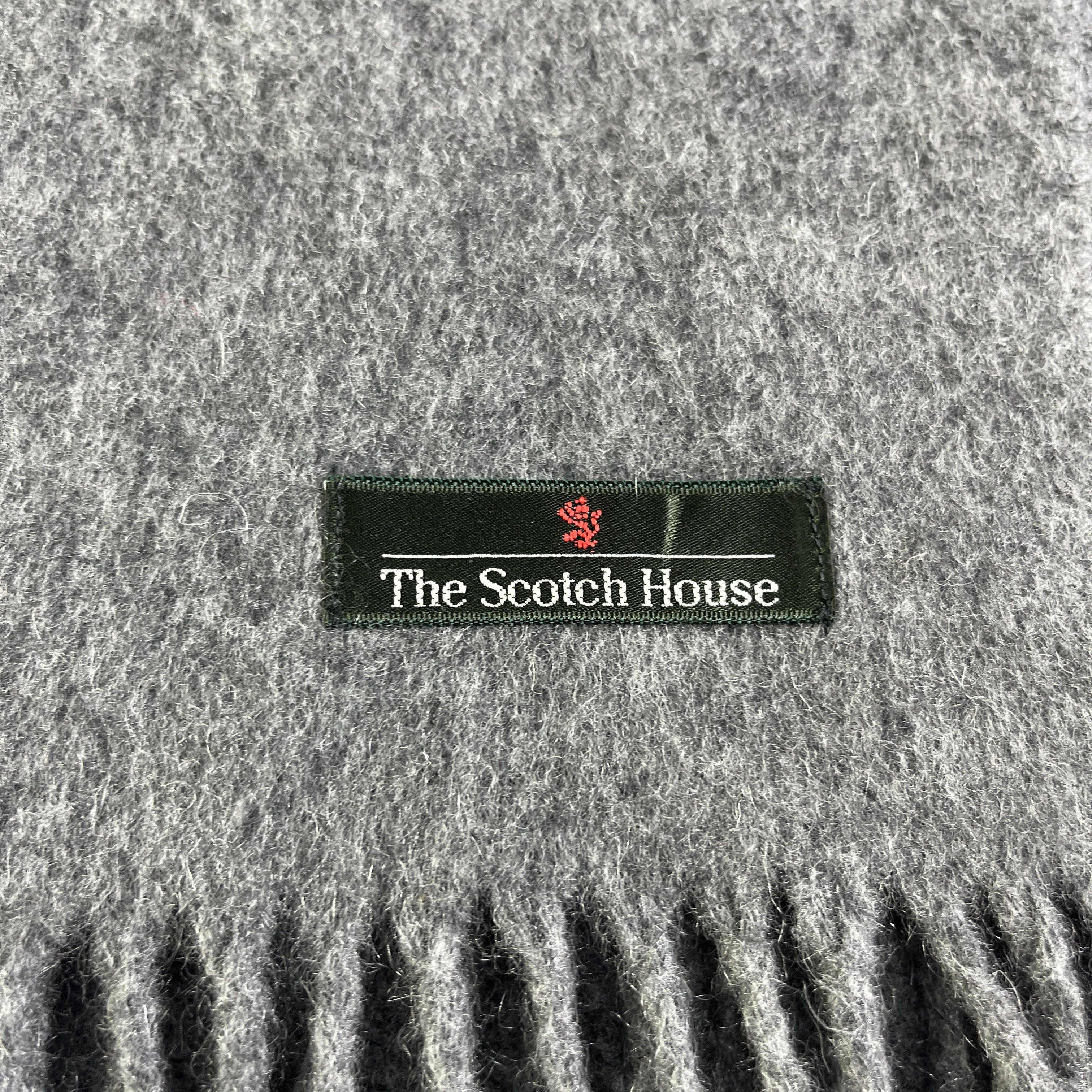 Johnstons Of Elgin Scarf / Muffler / Neckwear T1136