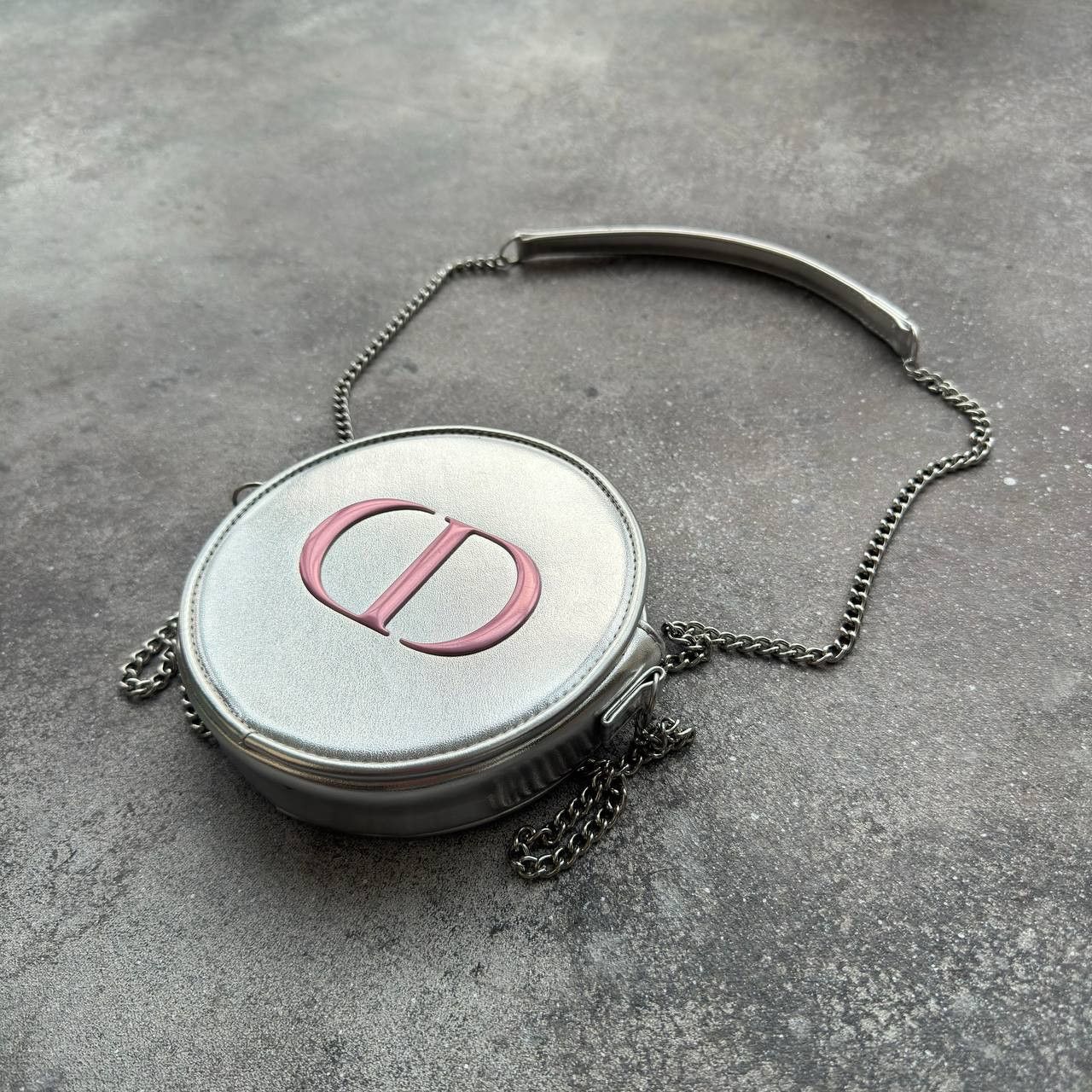 Dior Christian Dior Vintage Beauty Vanity Case Round Makeup Bag Size ONE SIZE - 2 Thumbnail