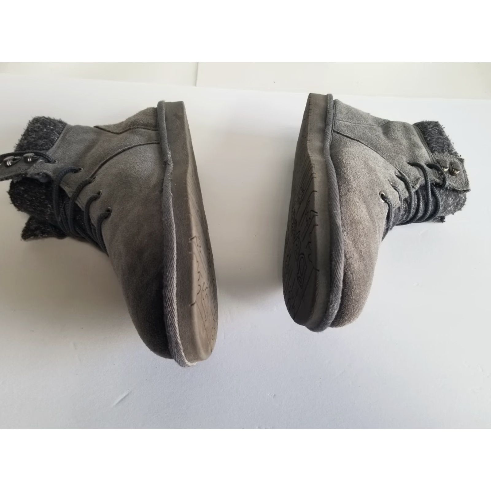 Vintage BEARPAW Womens Macie Wool Lined Boot Gray Suede Lace Up Booties, US Size 9, Ankle, Flat Heel, Boot, Boots, Winter, Fall, Womens Size US 9 / IT 39 - 7 Thumbnail