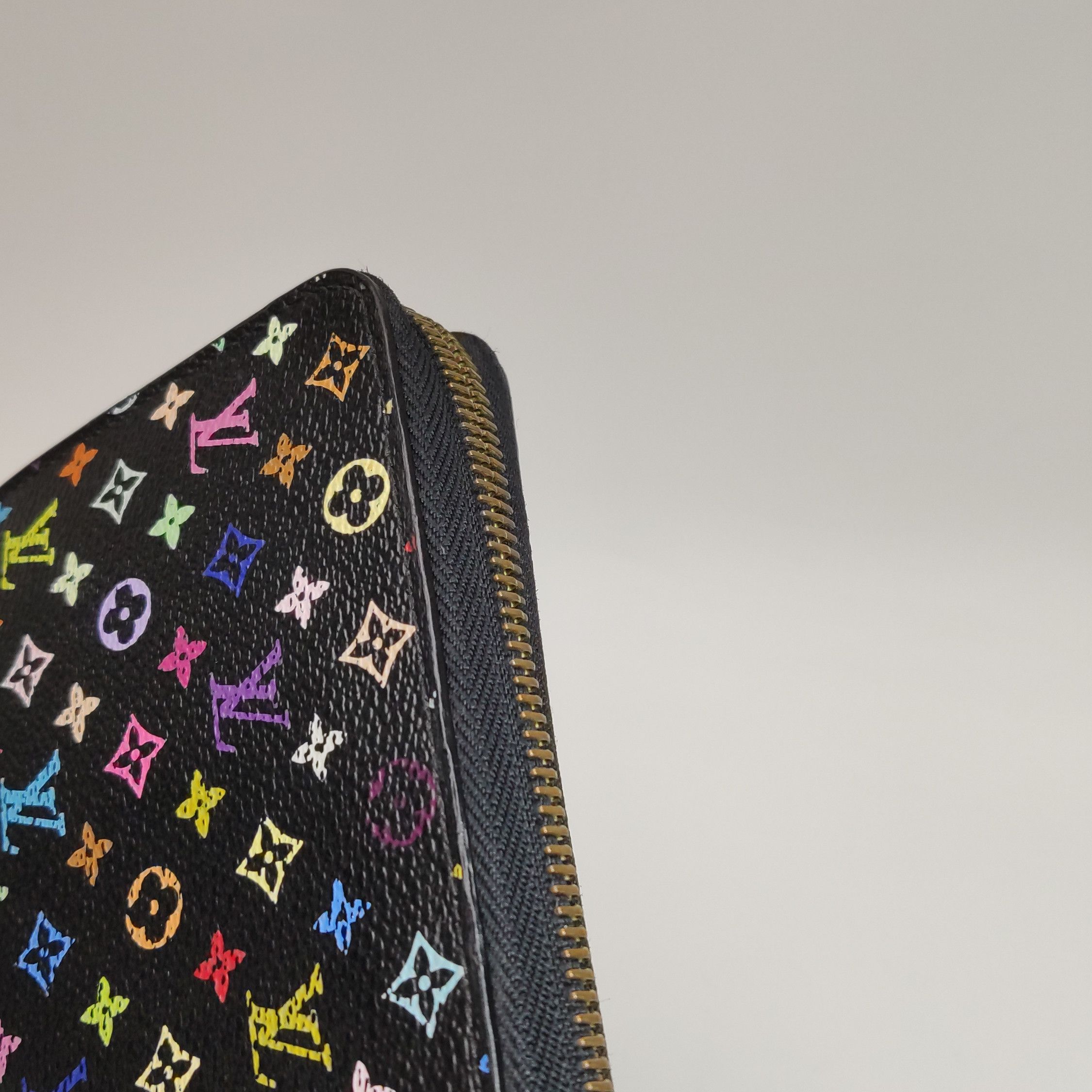 Louis Vuitton Louis Vuitton (LV) Zippy Black Tricolor Zip Around Wallet - Size ONE SIZE - 7 Thumbnail