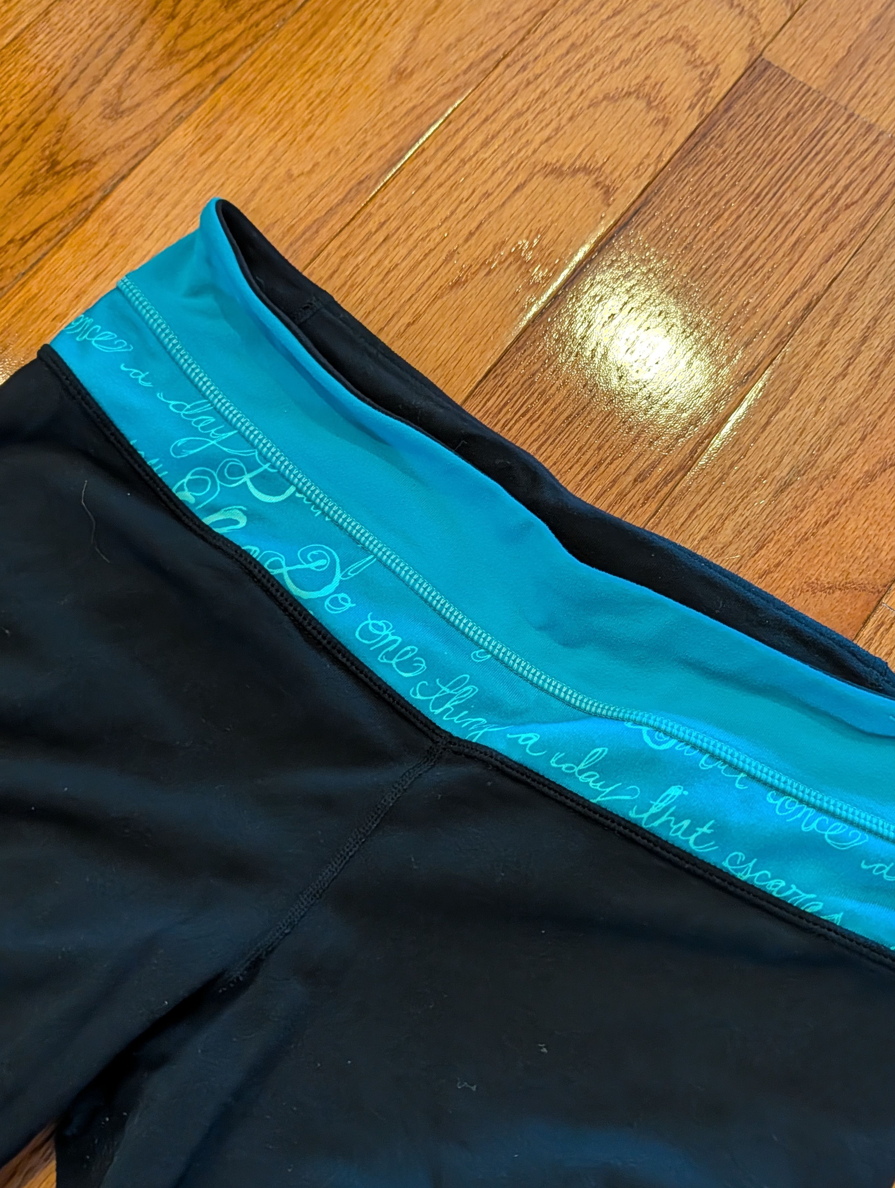 Lululemon Lululemon Flare Groove Womans Black Yoga Pants Size 31" - 2 Thumbnail