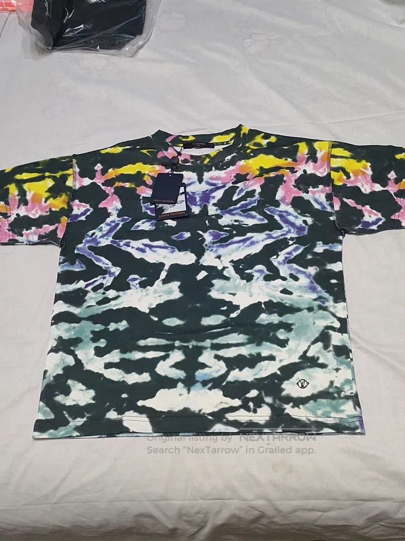 Louis Vuitton Louis Vuitton short sleeves Size US XS / EU 42 / 0 - 1 Thumbnail