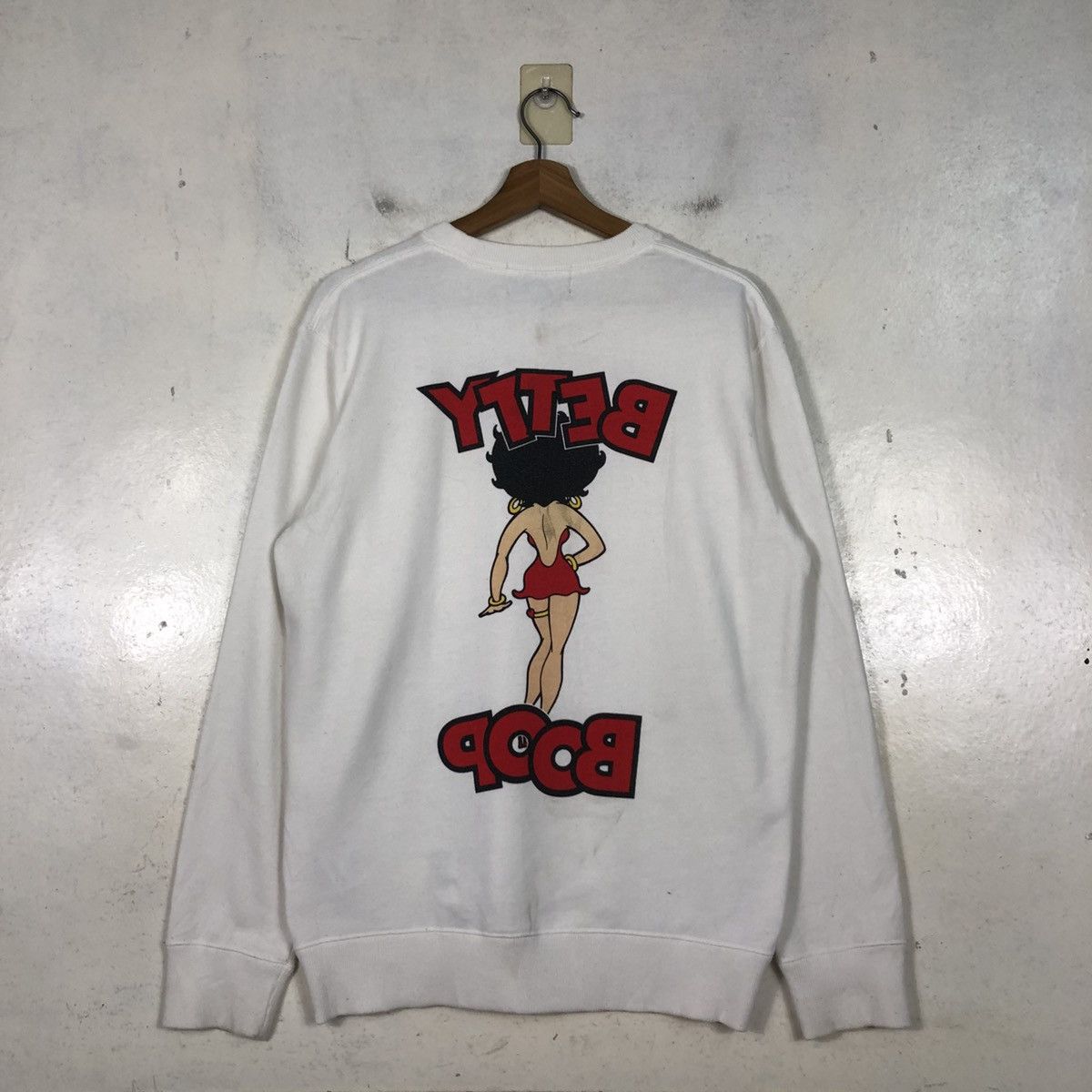 Japanese Brand 📌Vintage Sweatshirt Betty Boop Big Logo Cartoon Size US M / EU 48-50 / 2 - 10 Thumbnail