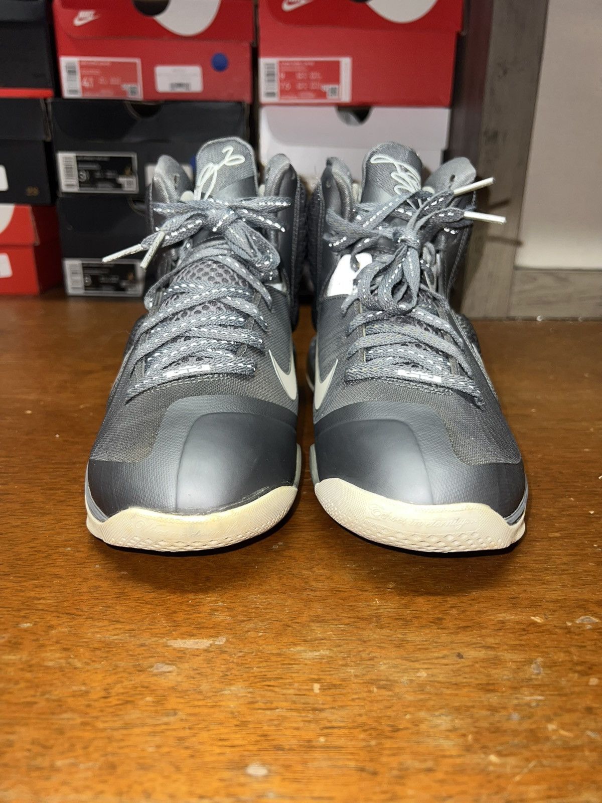 Nike Lebron 9 Cool Grey size 7.5 Size US 7.5 / EU 40-41 - 6 Thumbnail