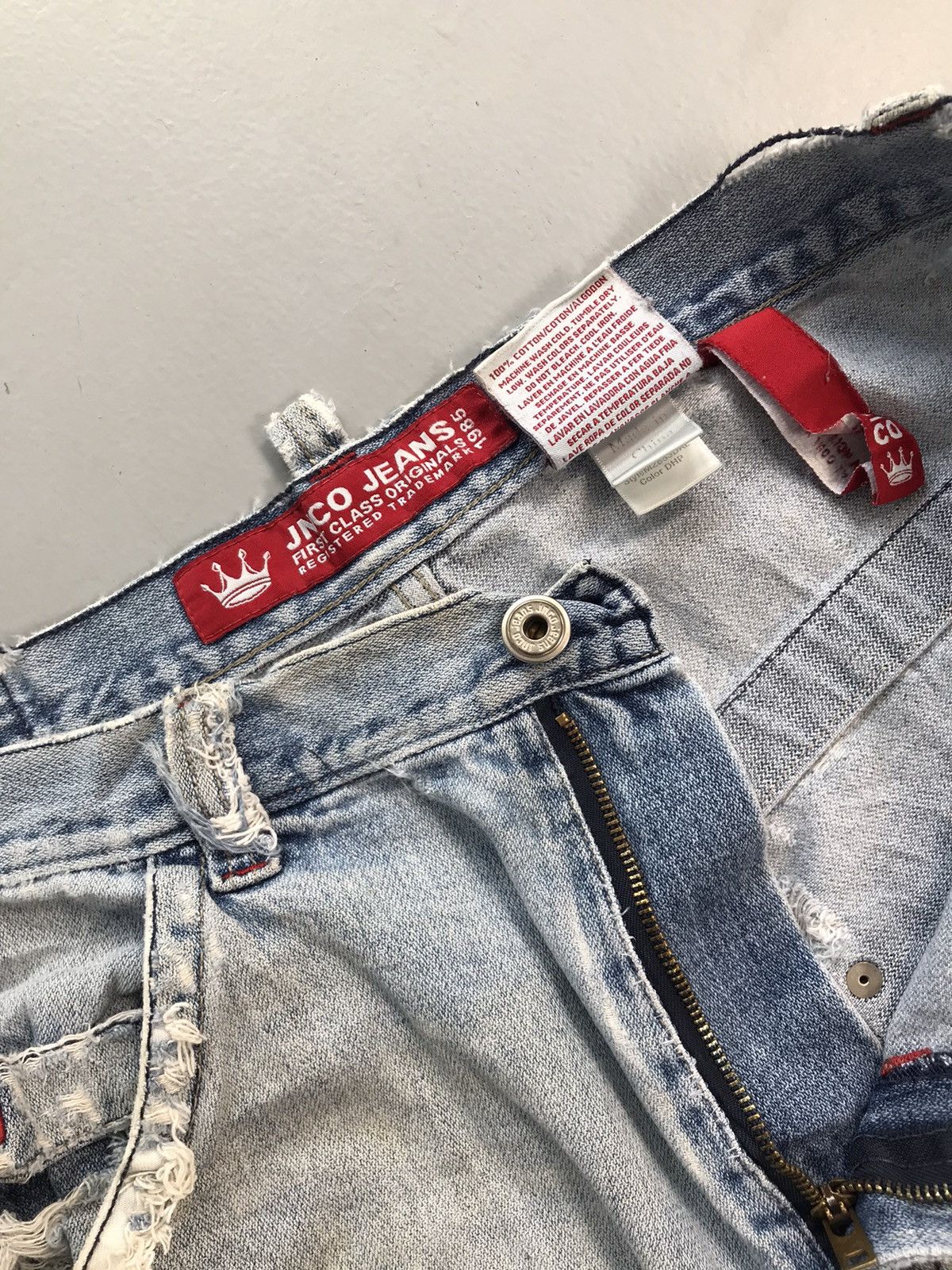 JNCO Vintage Jnco embroidered distressed jort Size US 34 / EU 50 - 12 Thumbnail