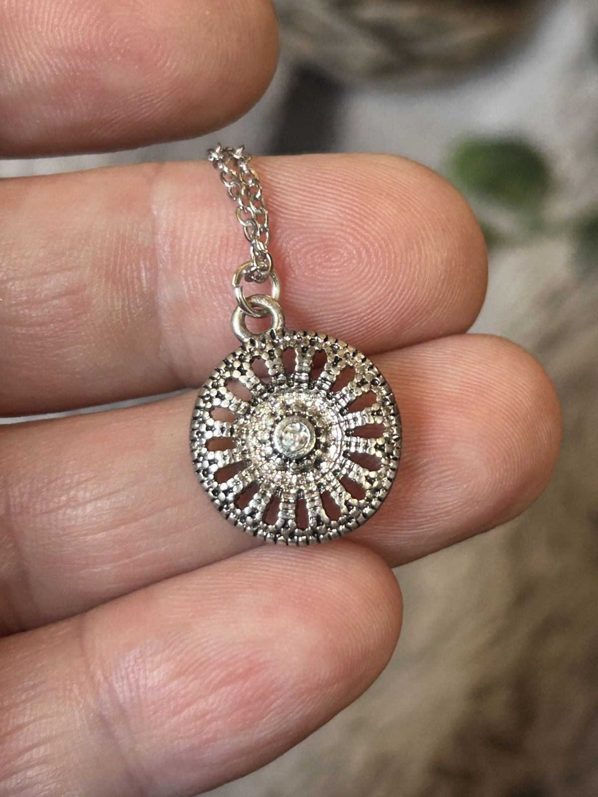 Handmade Handcrafted vintage dual sided medallion pendant necklace Size ONE SIZE - 5 Thumbnail