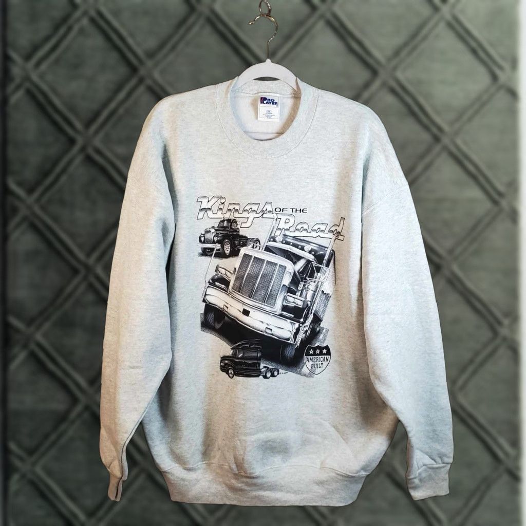 VINTAGE Pro Player 2XL Sweatshirt Unisex Adults Crewneck Gray King Of The Road Trucker Graphic 90s