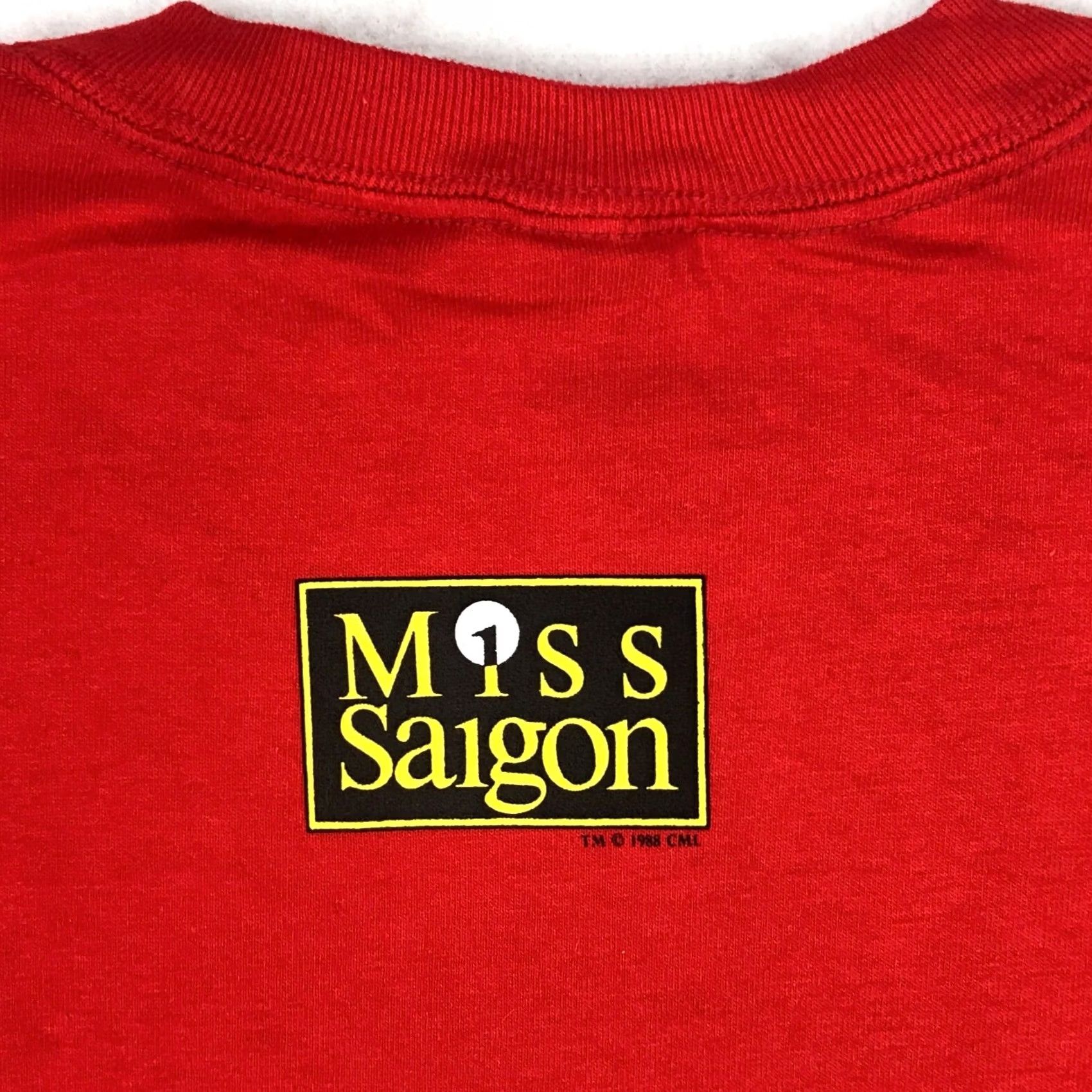 Fruit Of The Loom VINTAGE MISS SAIGON BROADWAY MUSICAL T-Shirt MEDIUM Men Red 90s Music Rock Double-Sided NOS 1990s Fruit of the Loom Size US M / EU 48-50 / 2 - 6 Thumbnail