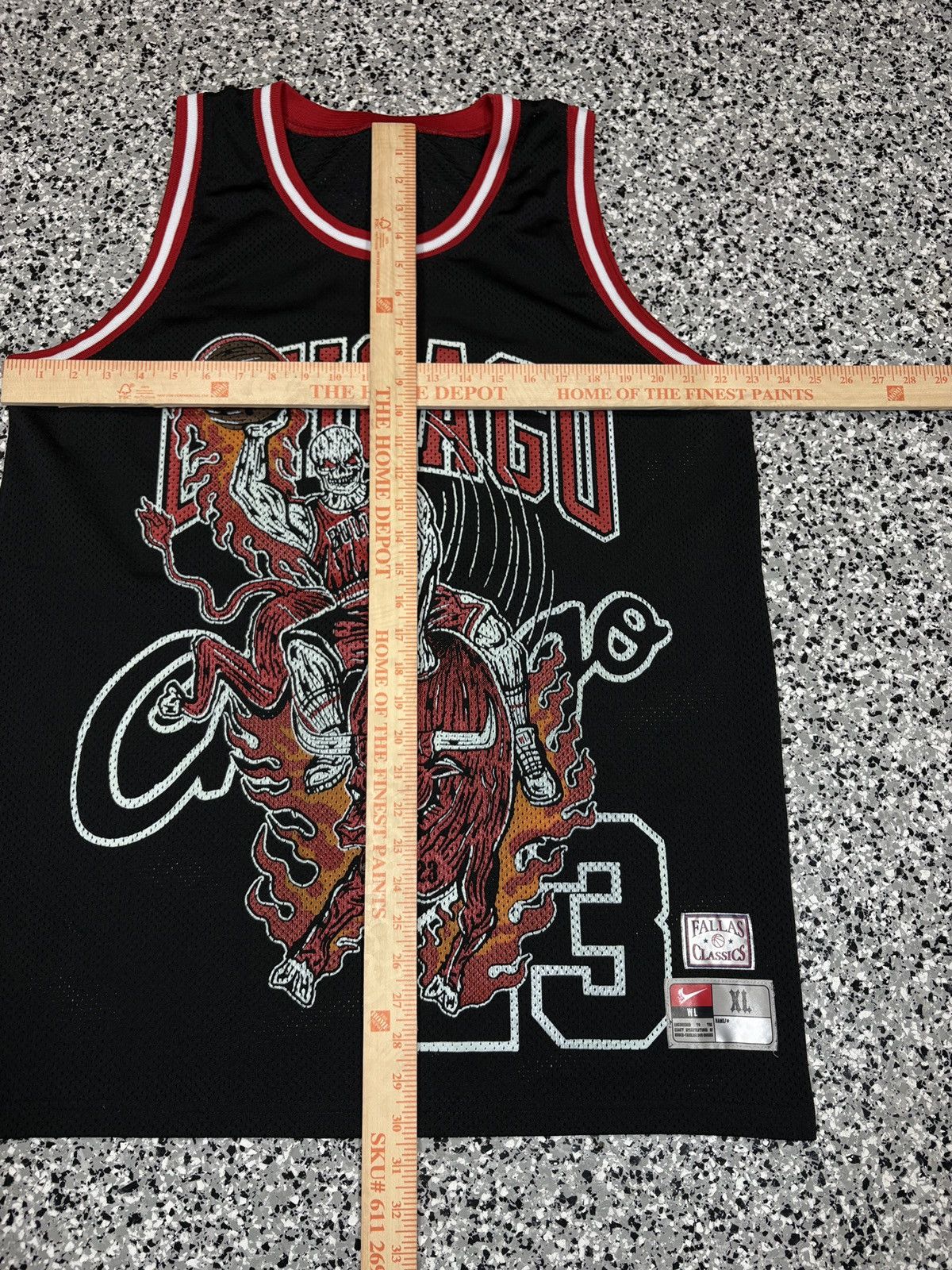 NBA × Warren Lotas 2022 Warren Lotas Chicago Bulls #23 Jersey Size XL Size US XL / EU 56 / 4 - 7 Thumbnail