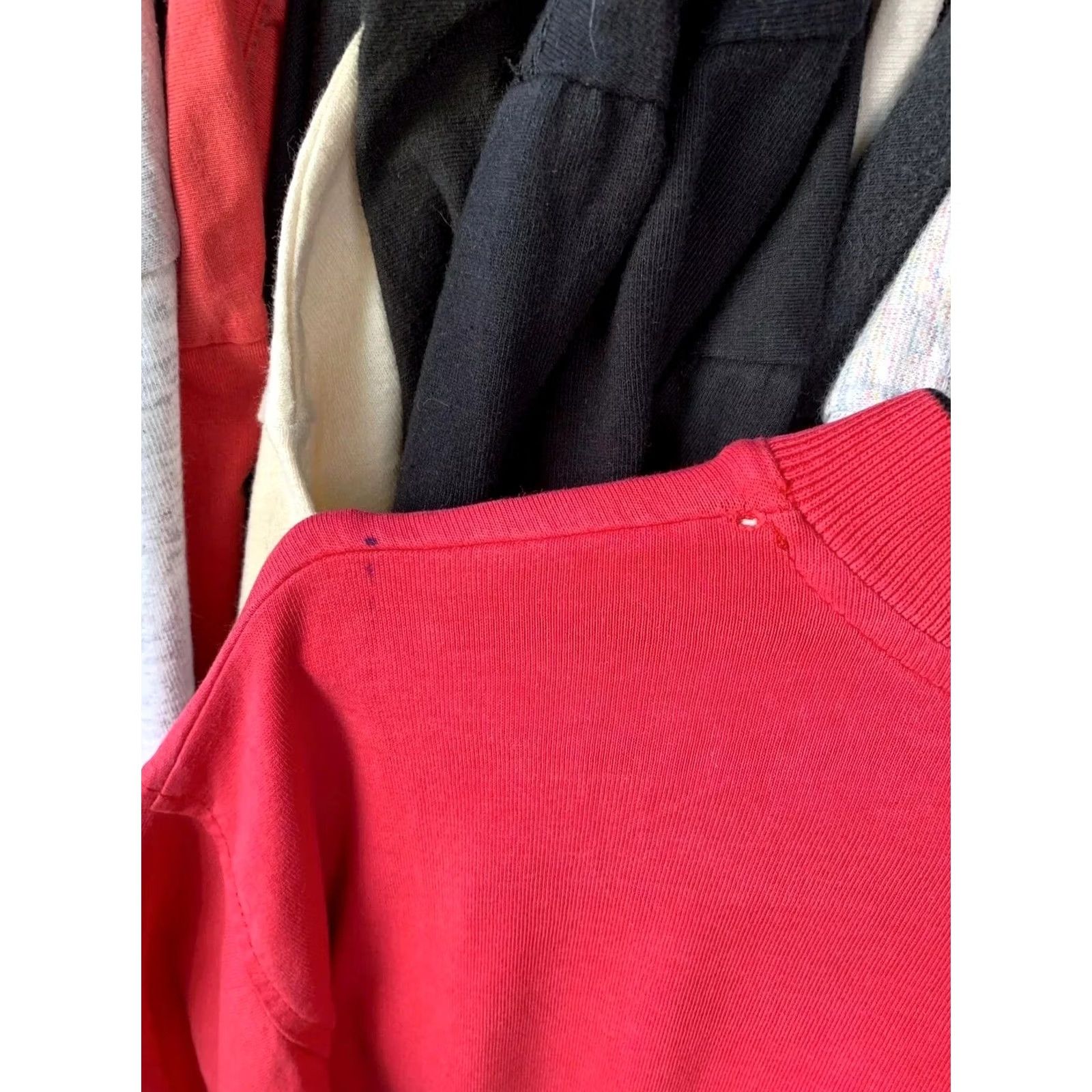 Nike VINTAGE Nike Big Center Swoosh Logo Tee T-Shirt Men’s Size L Shirt Red Nike Logo Mens L Adult T-Shirt Size US L / EU 52-54 / 3 - 6 Thumbnail