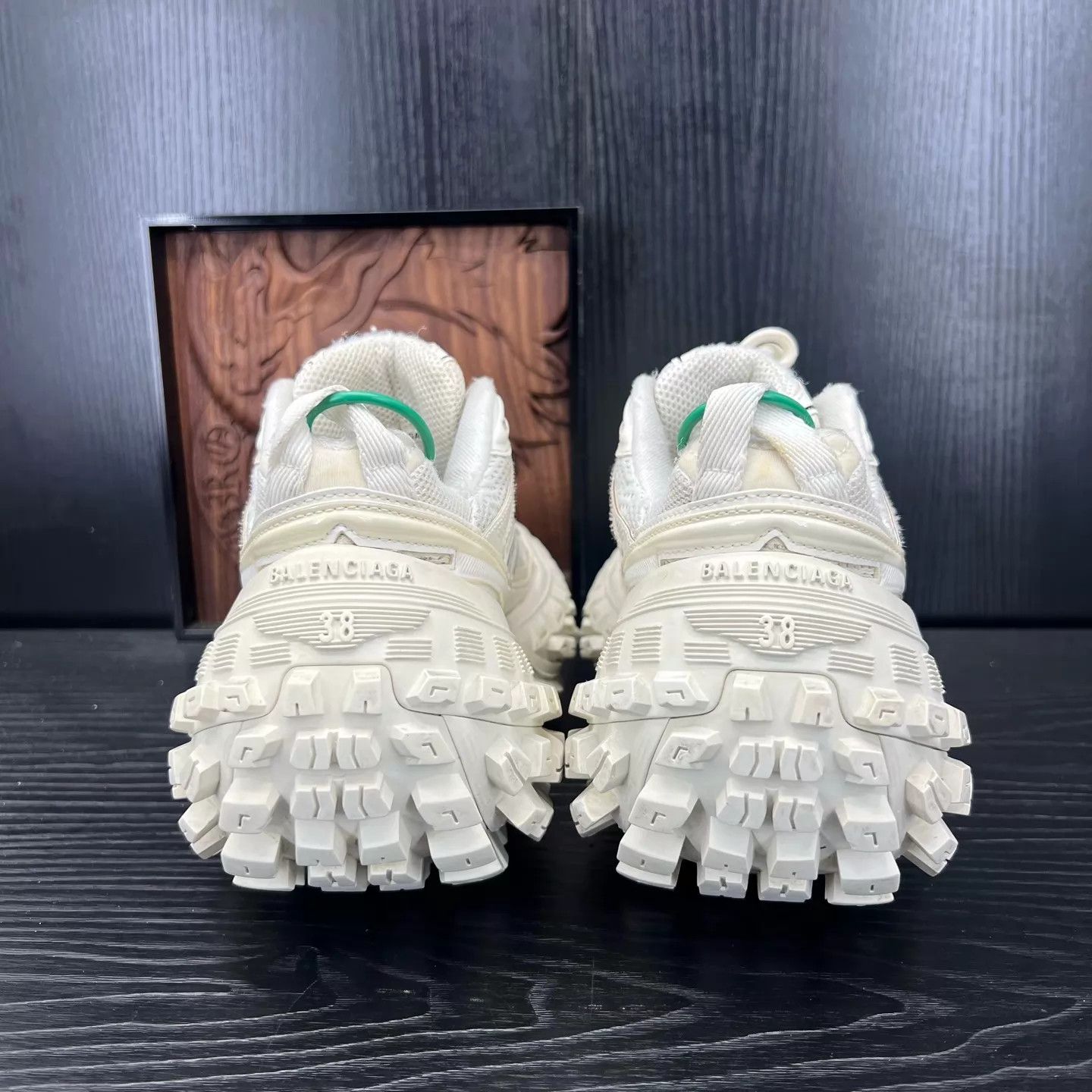 Balenciaga Balenciaga Triple S Women's White Black 38 Size US 8 / IT 38 - 5 Thumbnail