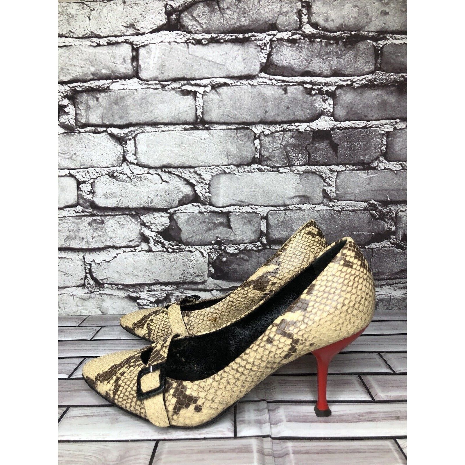 Giuseppe Zanotti Giuseppe Zanotti Cream Leather Black SnakeSkin Pointed Strap Size US 6.5 / IT 36.5 - 1 Thumbnail