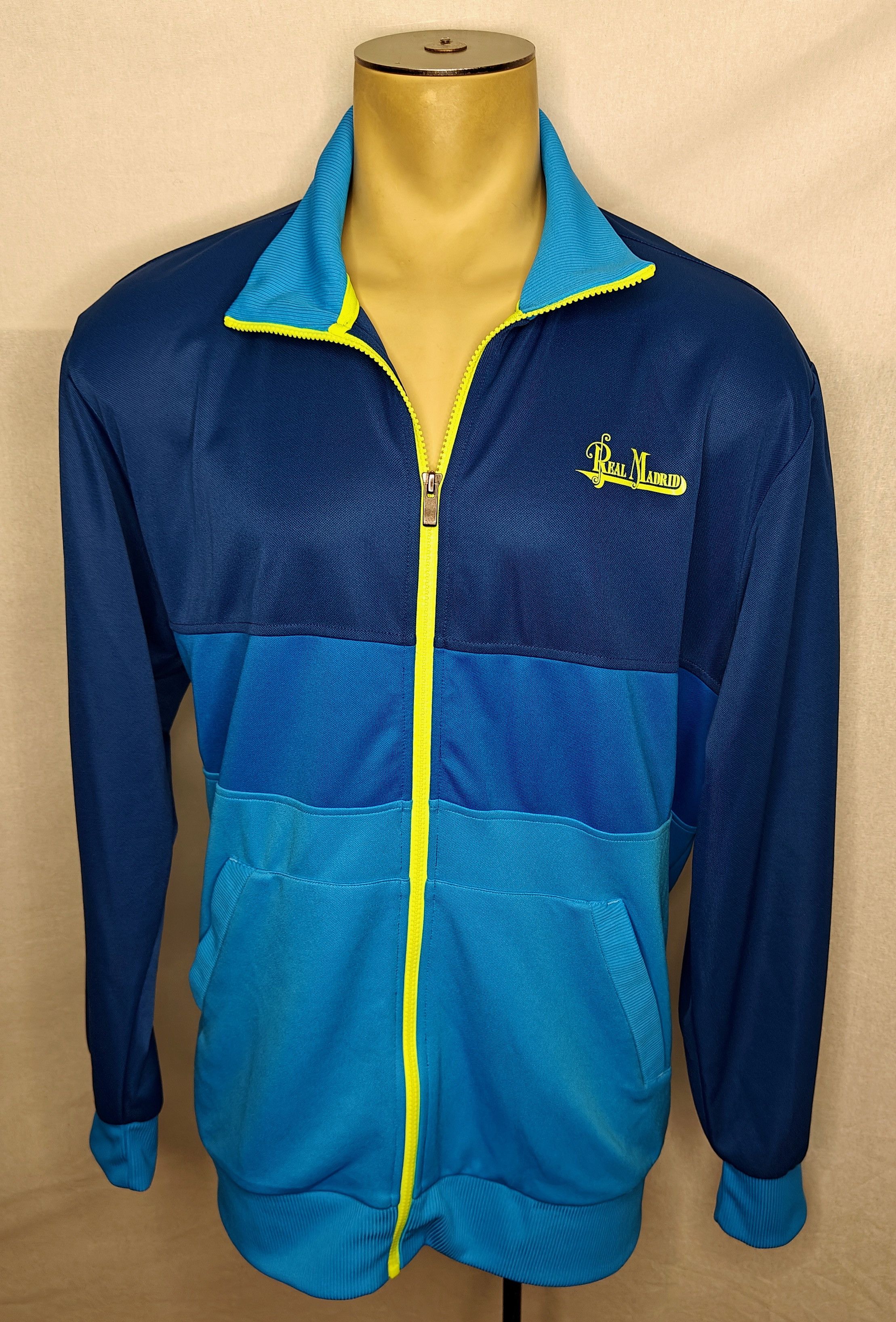 Adidas 2012 Adidas Real Madrid soccer football track jacket Size US XXL / EU 58 / 5 - 2 Thumbnail