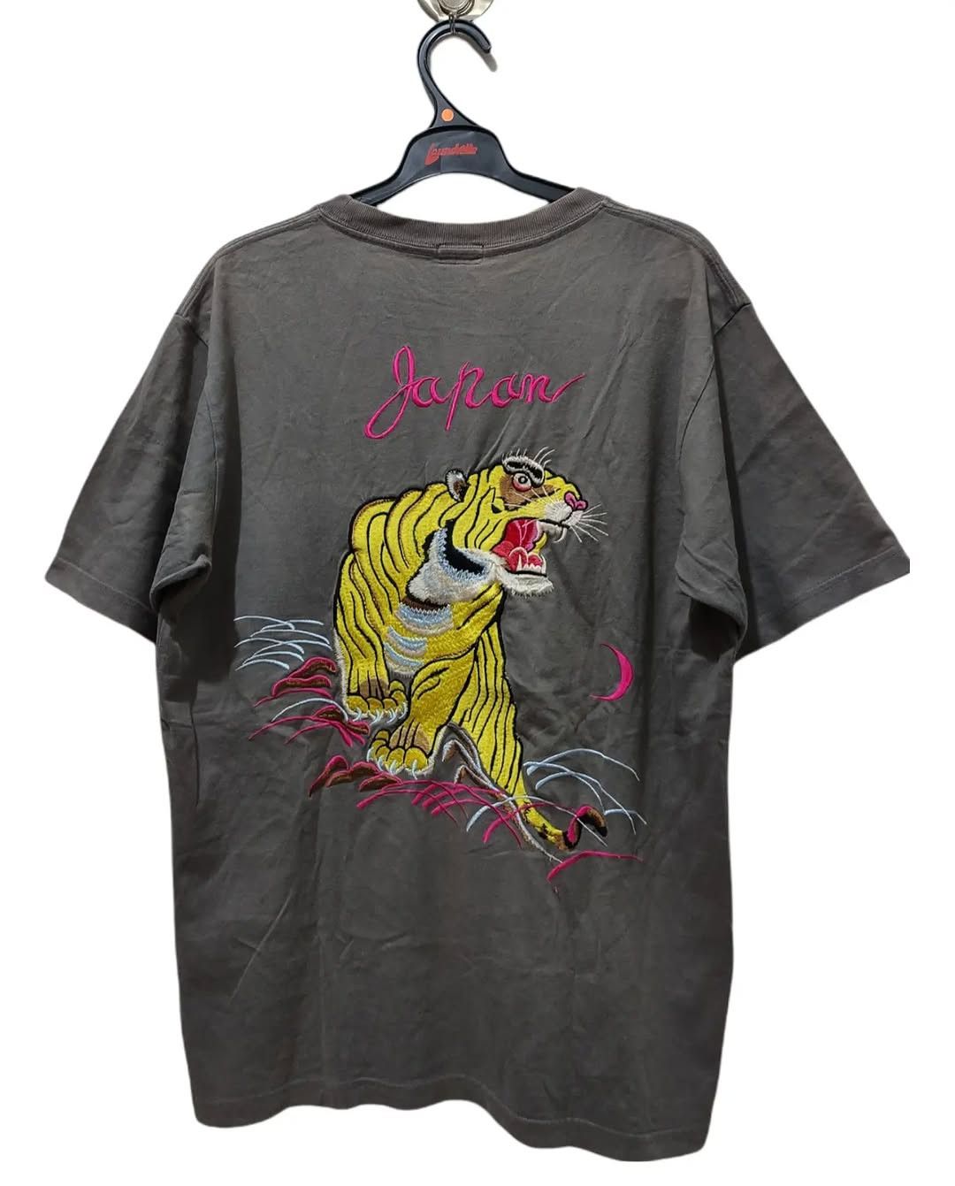 Toyo Enterprises Tailor Toyo Tiger embroidered Tee Gray Japanese Streetwear Size US L / EU 52-54 / 3 - 2 Thumbnail