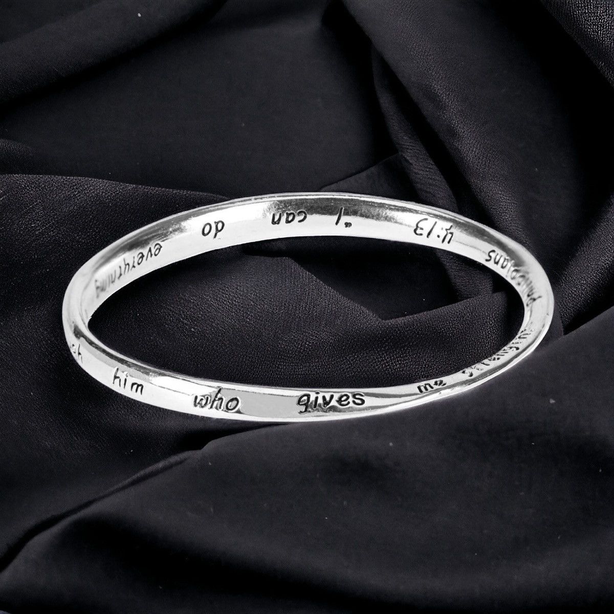 Other Philippines 4:13 silver Mobius twisted bangle bracelet Size ONE SIZE - 1 Thumbnail