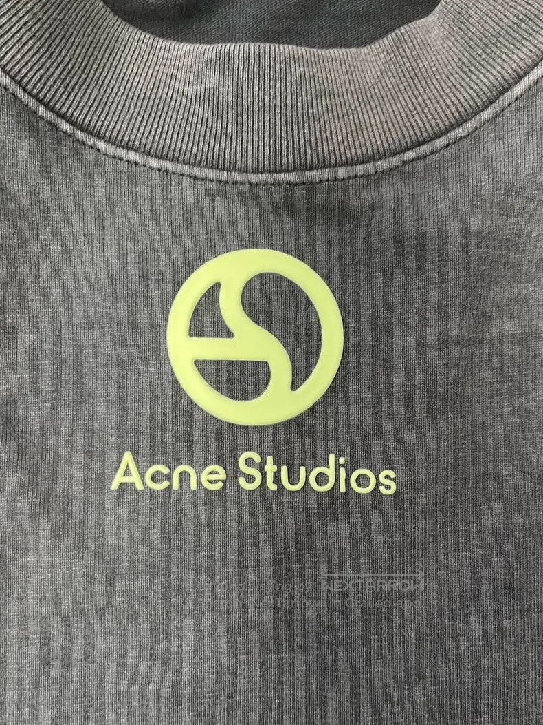 Acne Studios Acne Studios Relaxed round neck long-sleeve T-shirt Size US M / EU 48-50 / 2 - 3 Thumbnail