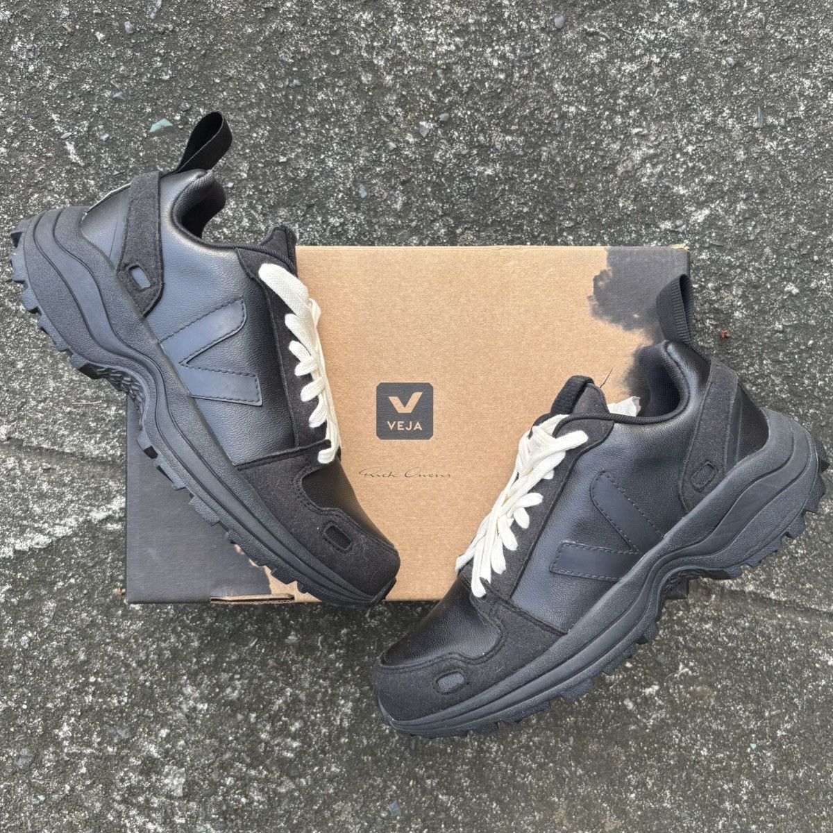 Rick Owens × Veja Rick Owens Veja Megalace Hiking Shoe Size US 7 / EU 40 - 1 Thumbnail