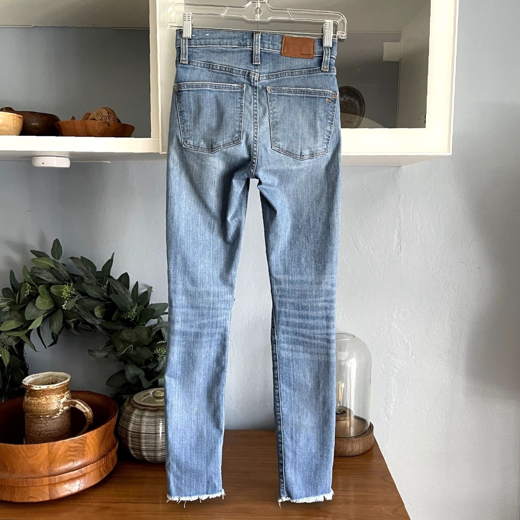 Madewell Madewell 9" High-Rise Skinny Jeans Ontario Wash Distressed-Hem Edition 23 Womens Jeans Blue Skinny Distressed 9" Regular 23 Size 40" / US 18 - 3 Thumbnail