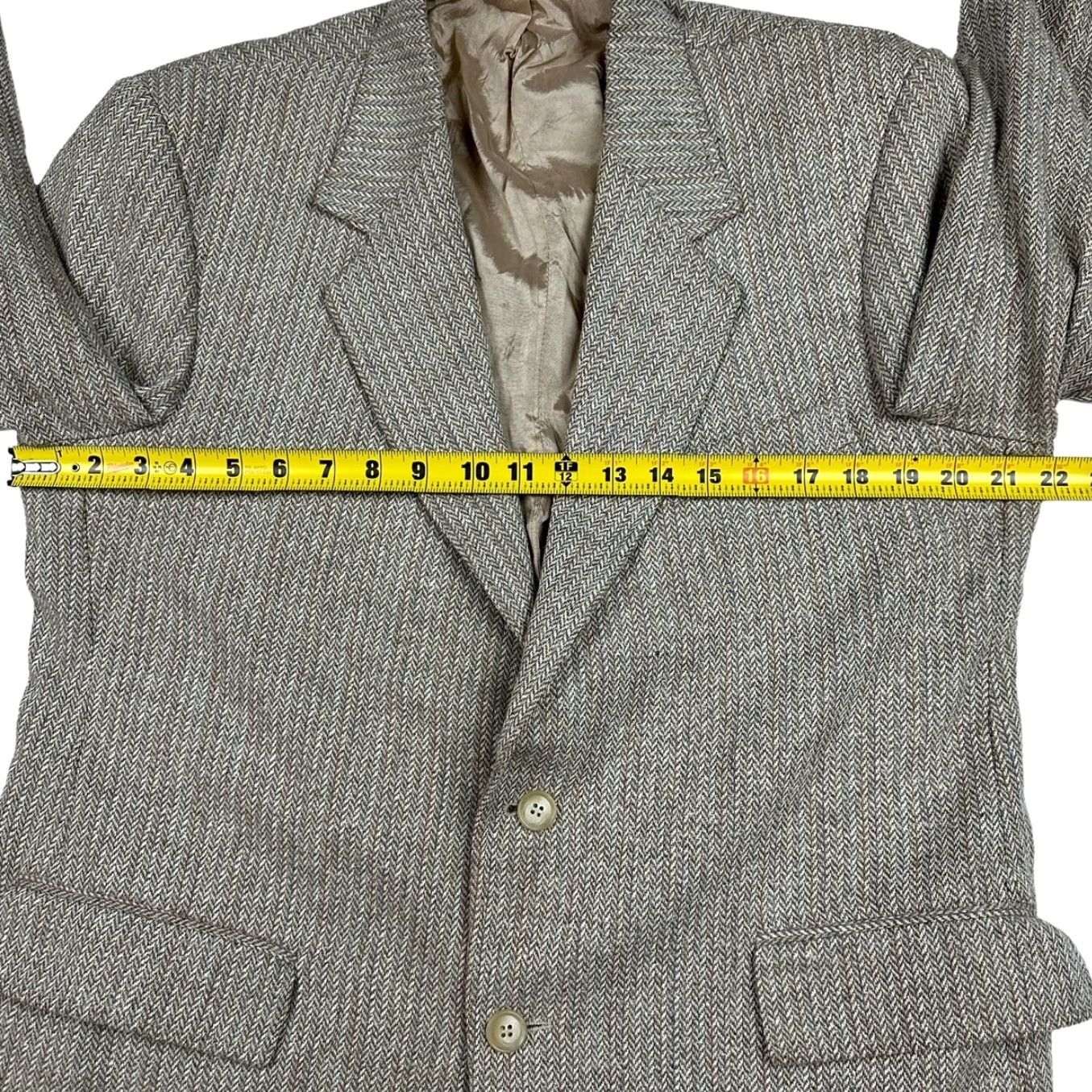 Vintage VTG Arnold Palmer Blazer Men Tweed 2-Button Brown Herringbone 43R Wool Front Notch Lapel Buttoned Single-Breasted Jeans? No. Size 46R - 7 Thumbnail