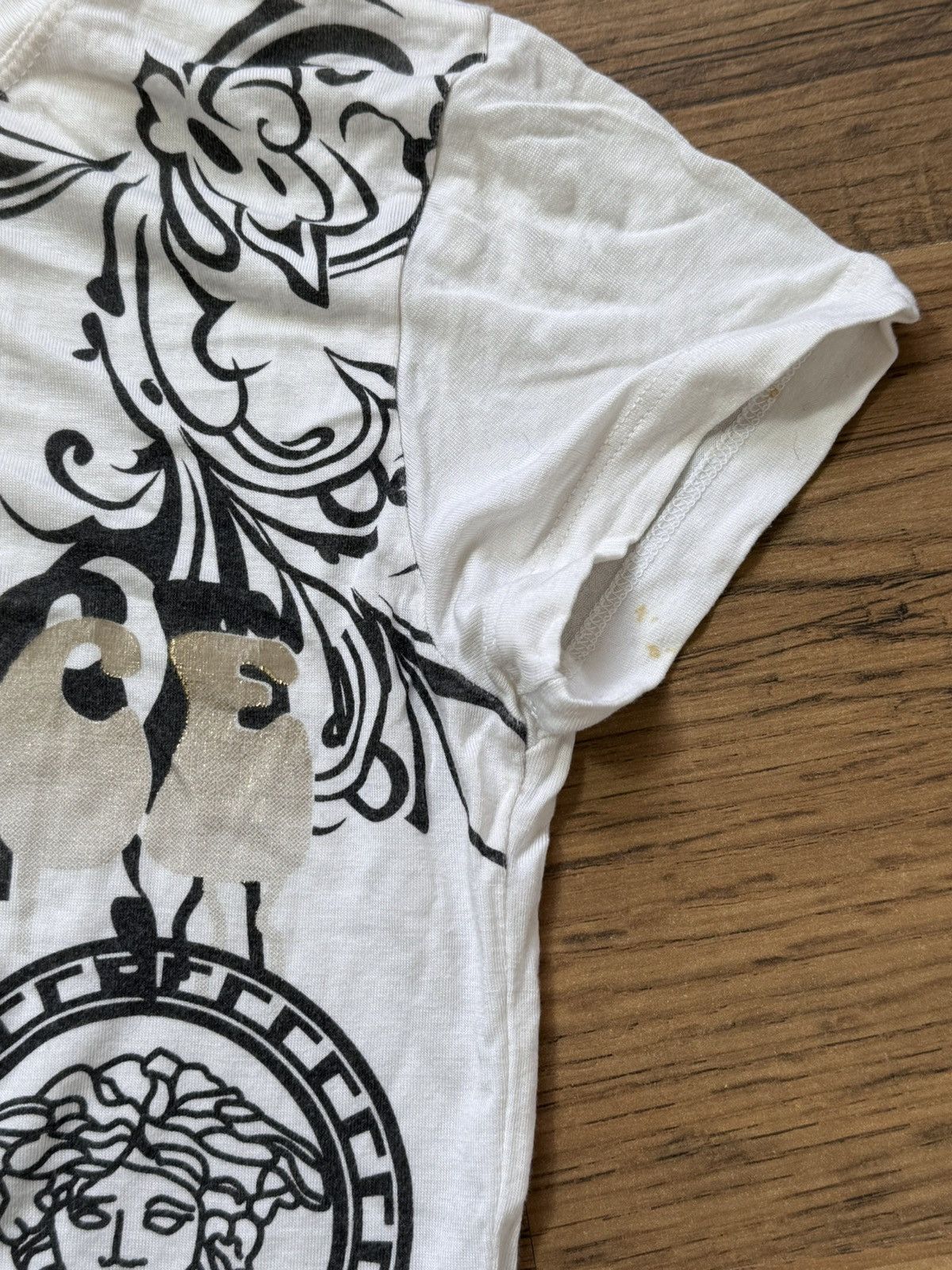 Vintage VINTAGE VERSACE JEANS COUTURE TEE SHIRT Size S / US 4 / IT 40 - 8 Thumbnail