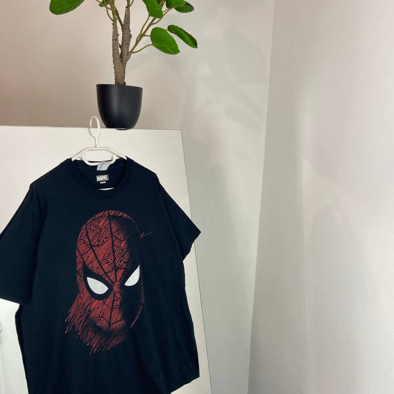 Marvel Comics Spider Man Big Face Logo Vintage Marvel T-Shirt Size US XL / EU 56 / 4 - 1 Thumbnail