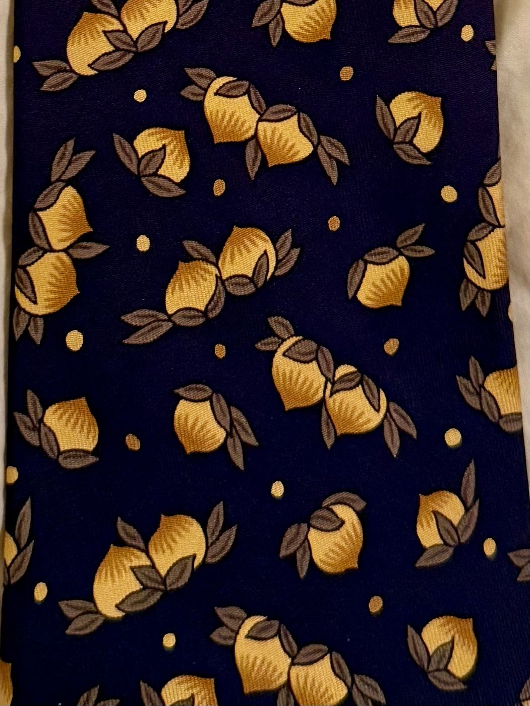 Hermes Hermès Navy Silk Tie Lemon Print Novelty Size ONE SIZE - 1 Thumbnail