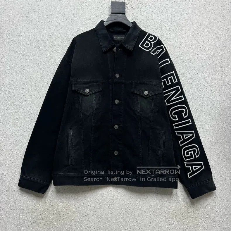 Balenciaga Balenciaga Distressed Denim Jacket XL. Size US XL / EU 56 / 4 - 1 Thumbnail