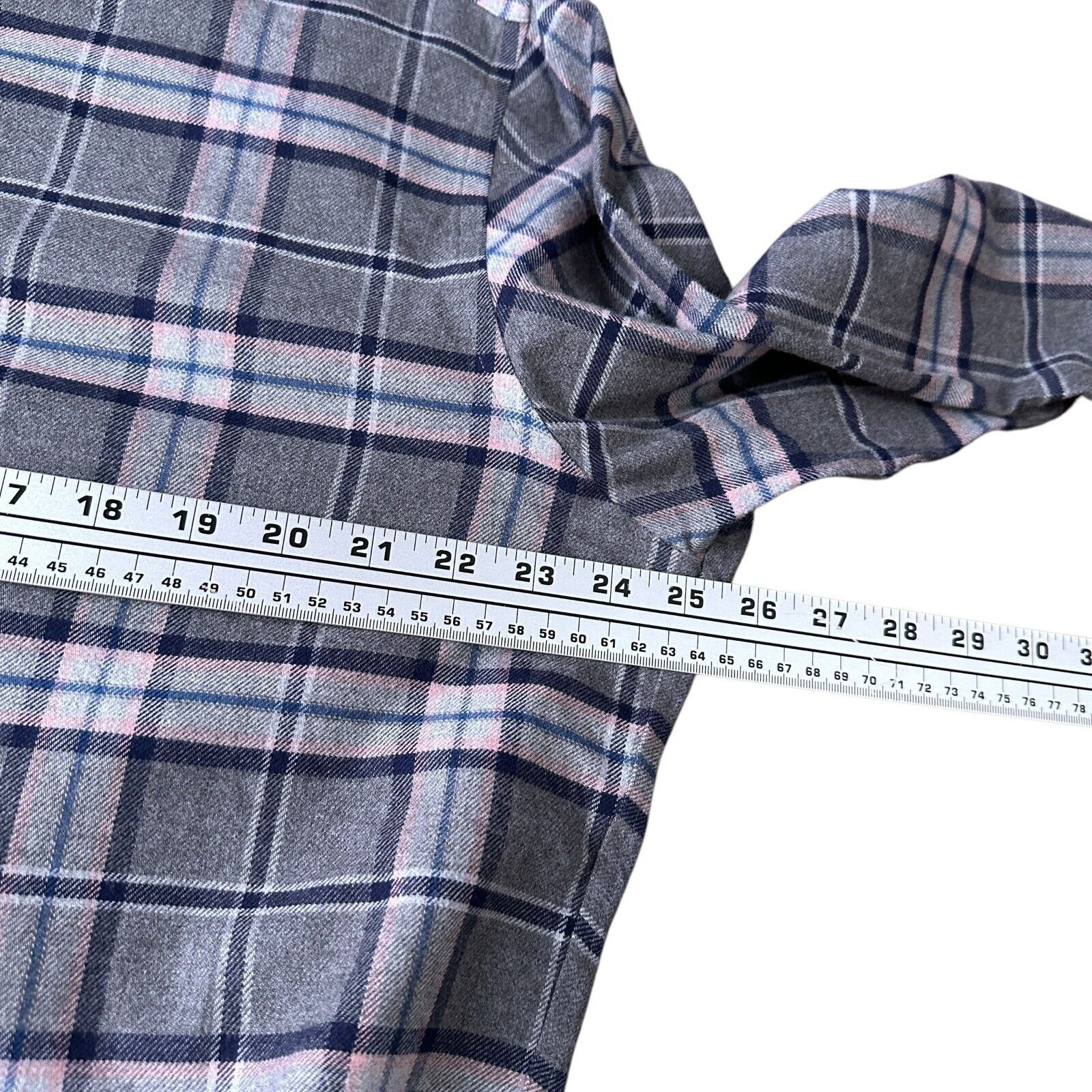 UNTUCKit Untuckit Flannel Shirt Men’s XL Gray Blue Pink Button Up Size US XL / EU 56 / 4 - 7 Thumbnail