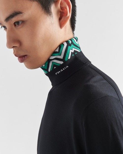 Prada o1bcso1str1025 Turtlenck Sweater in Black Size US L / EU 52-54 / 3 - 4 Thumbnail