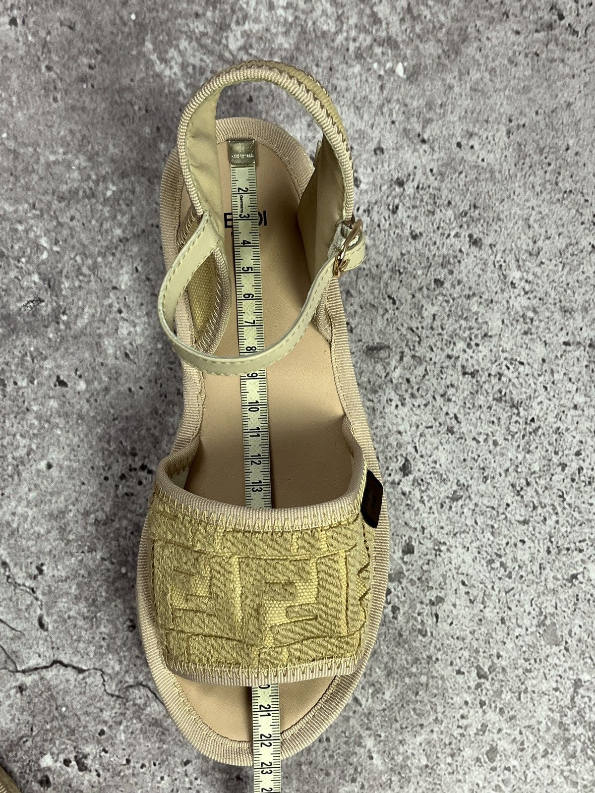 Fendi FF Logo Espadrille Platform Sandals Beige Size EU 36 Size US 5 / IT 35 - 11 Thumbnail