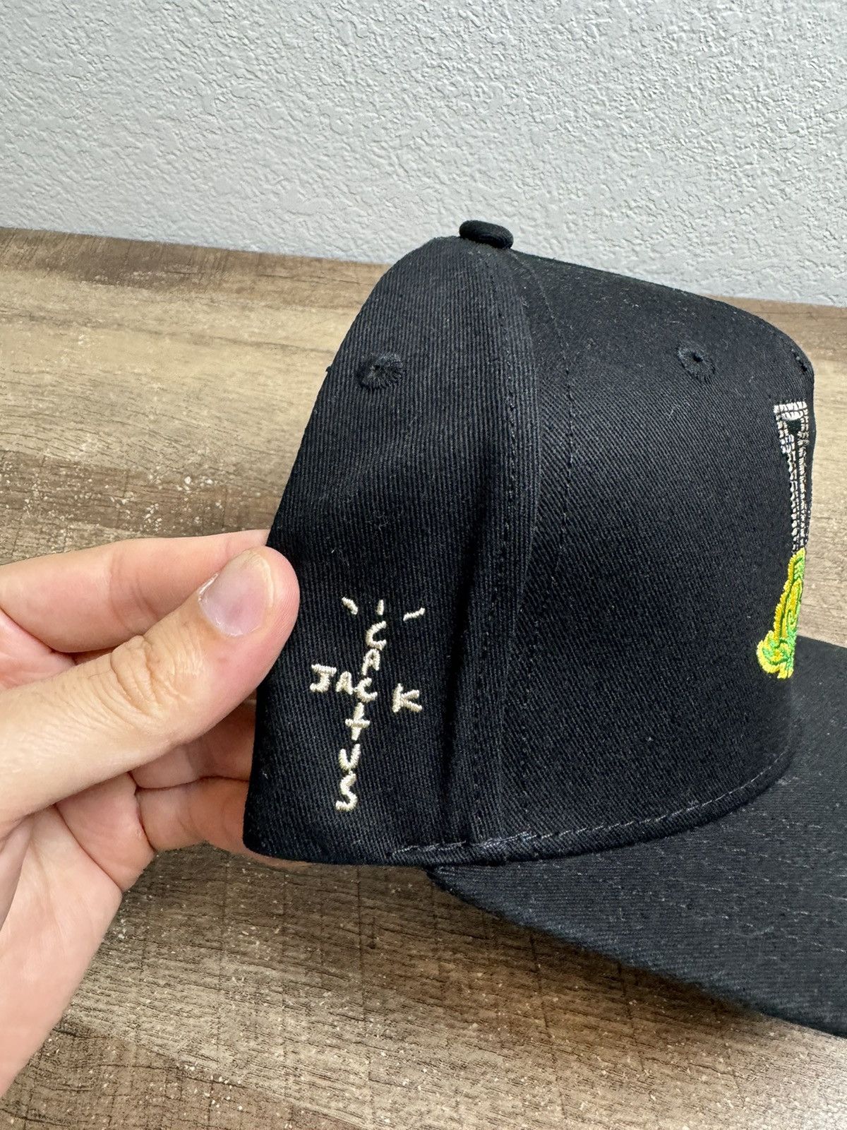 Mitchell & Ness CACTUS JACK X TRAVIS SCOTT OR Mitchell & Ness Snapback Hat Size ONE SIZE - 3 Thumbnail